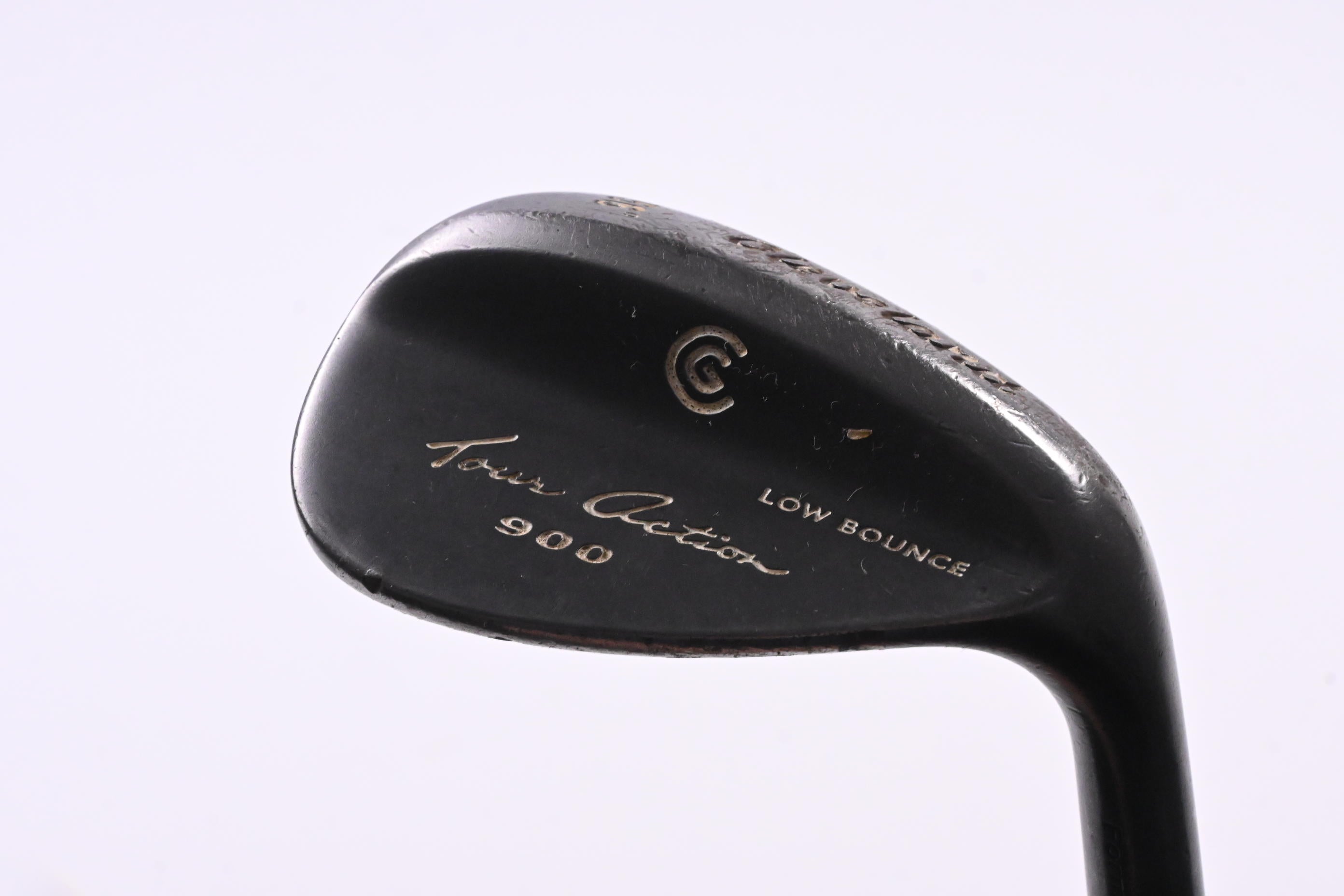 Cleveland 588 Tour Action Sand Wedge / 56 Degree / Wedge Flex Dynamic Gold Shaft