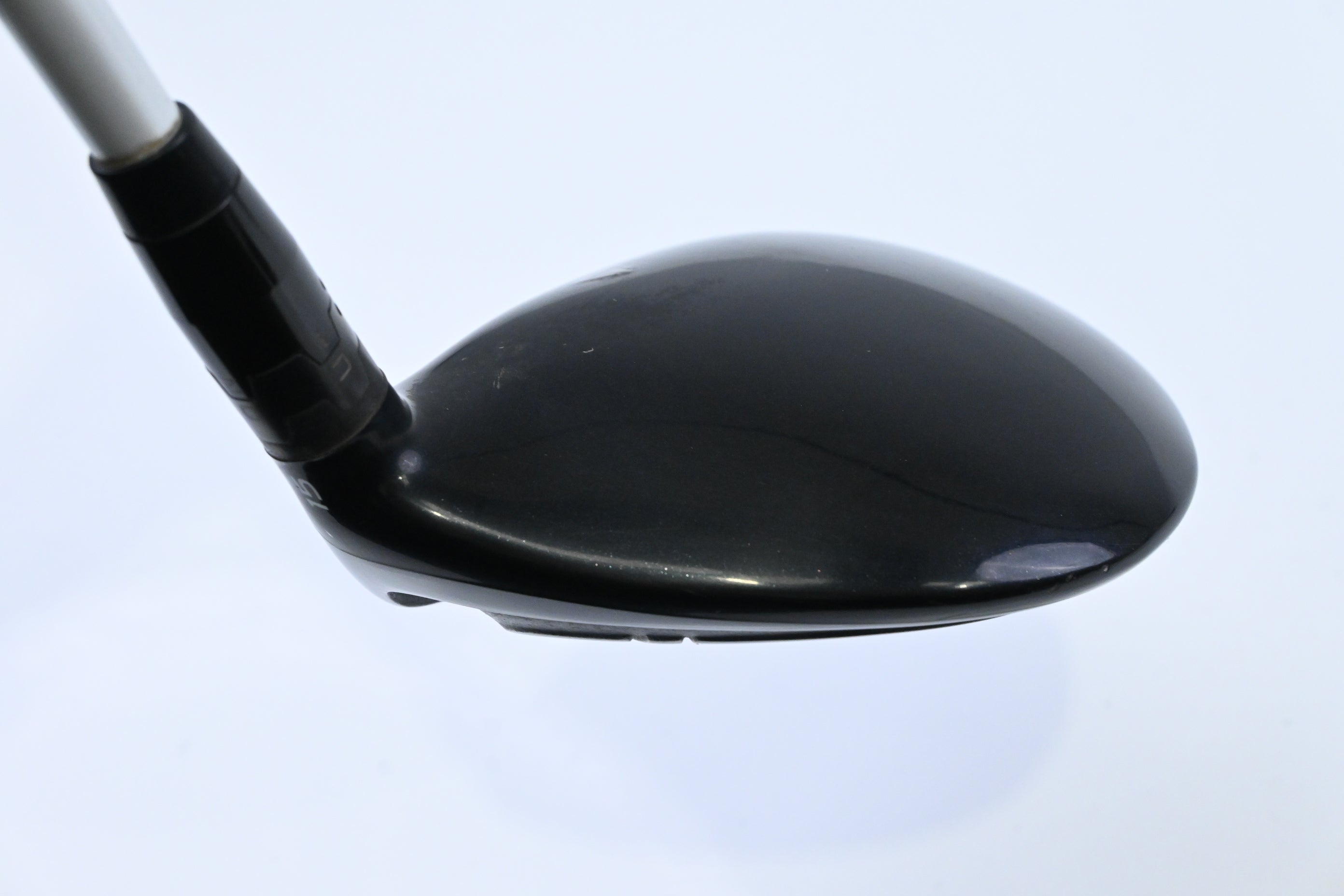Titleist 915 F #3 Wood / 15 Degree / Stiff Flex Aldila Rogue 110 MSI 70 Shaft