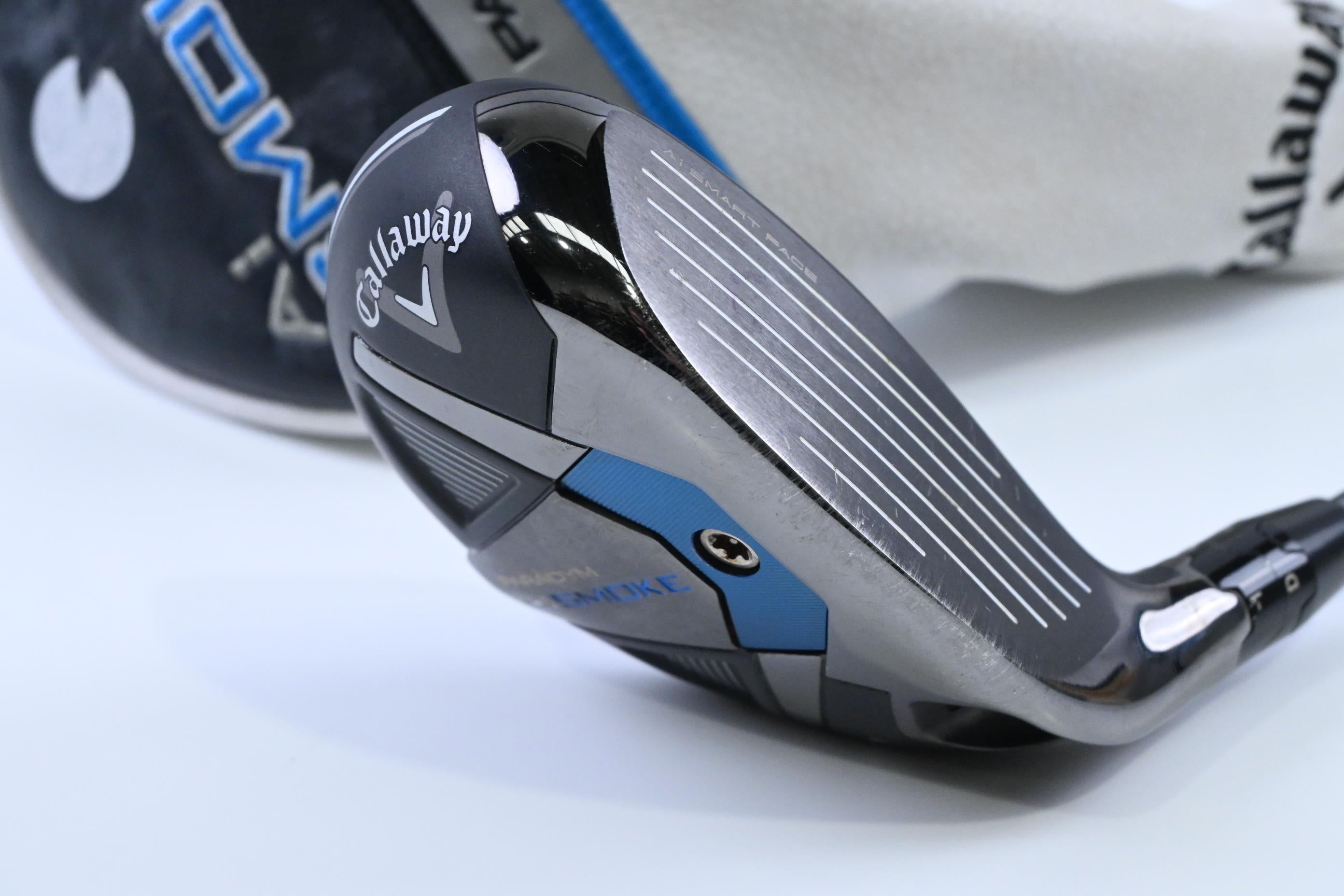 Callaway Paradym Ai Smoke #4 Hybrid / 21 Degree / Senior Flex HZRDUS T800 65