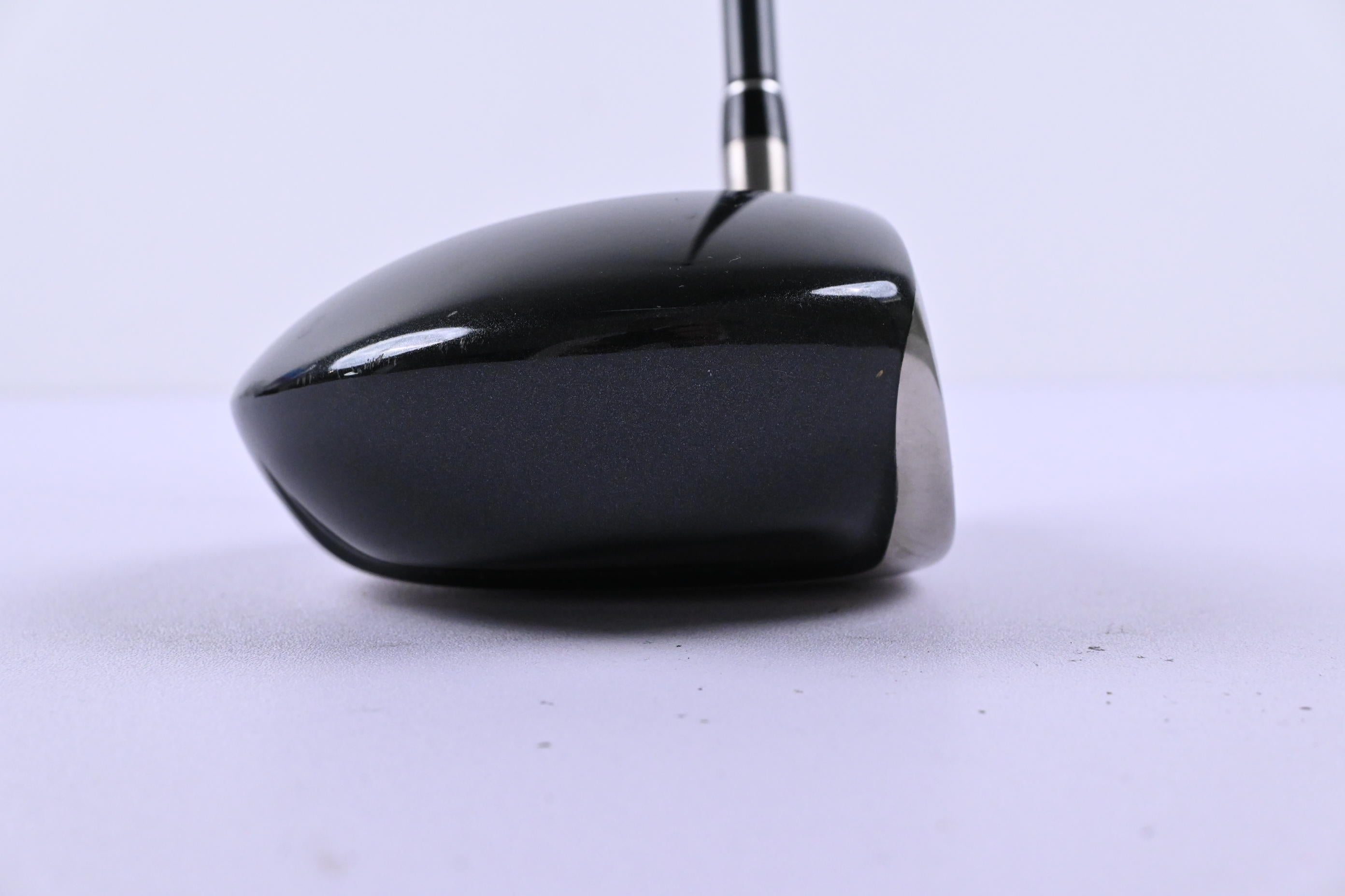 Taylormade 300 Ti Driver / 10.5 Degree / Regular Flex Bubble Ultralite 80 Shaft