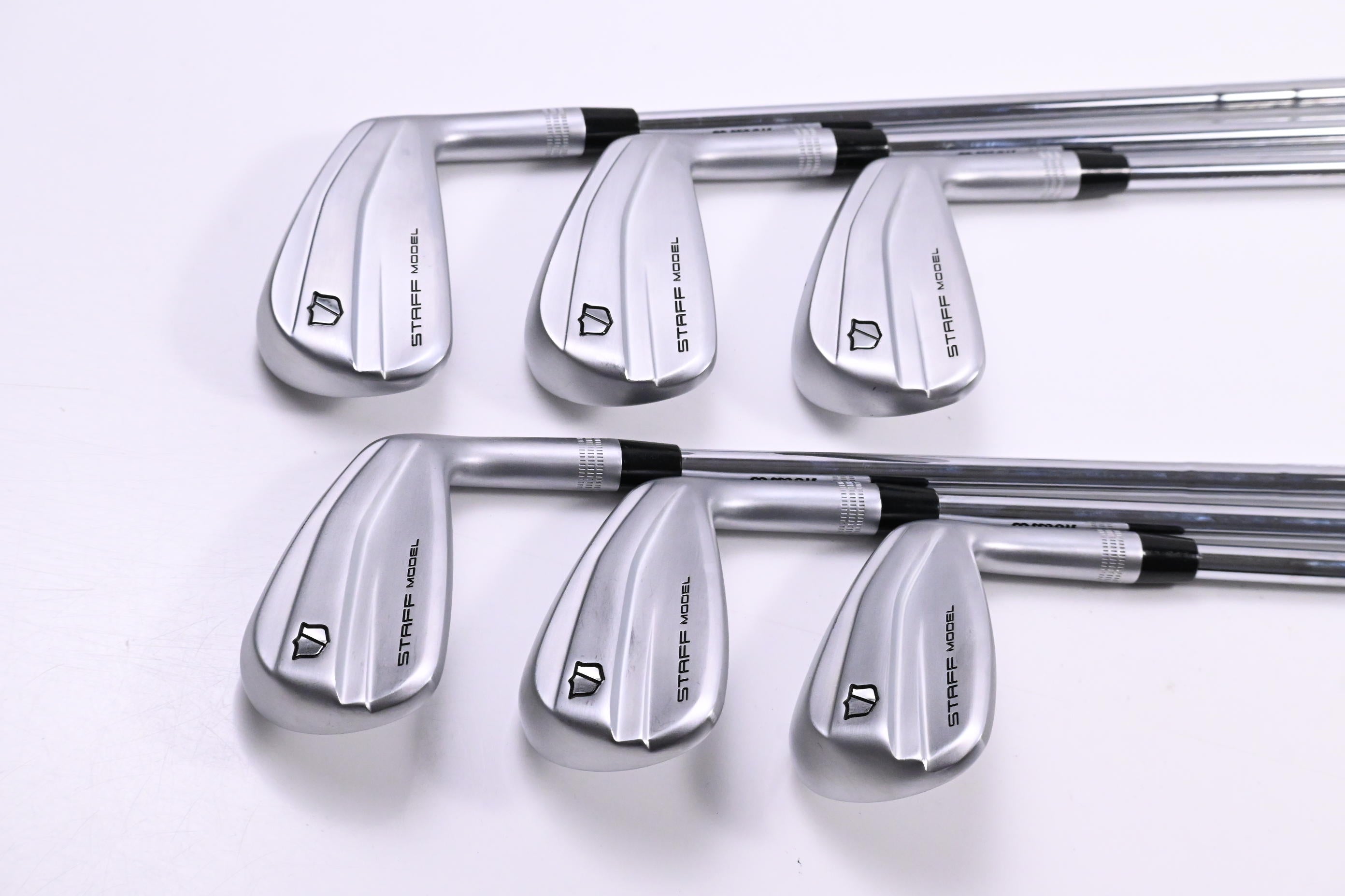 Wilson Staff Model Blade 2026 Irons / 5-PW / Regular Flex N.S.PRO Modus3 Tour110