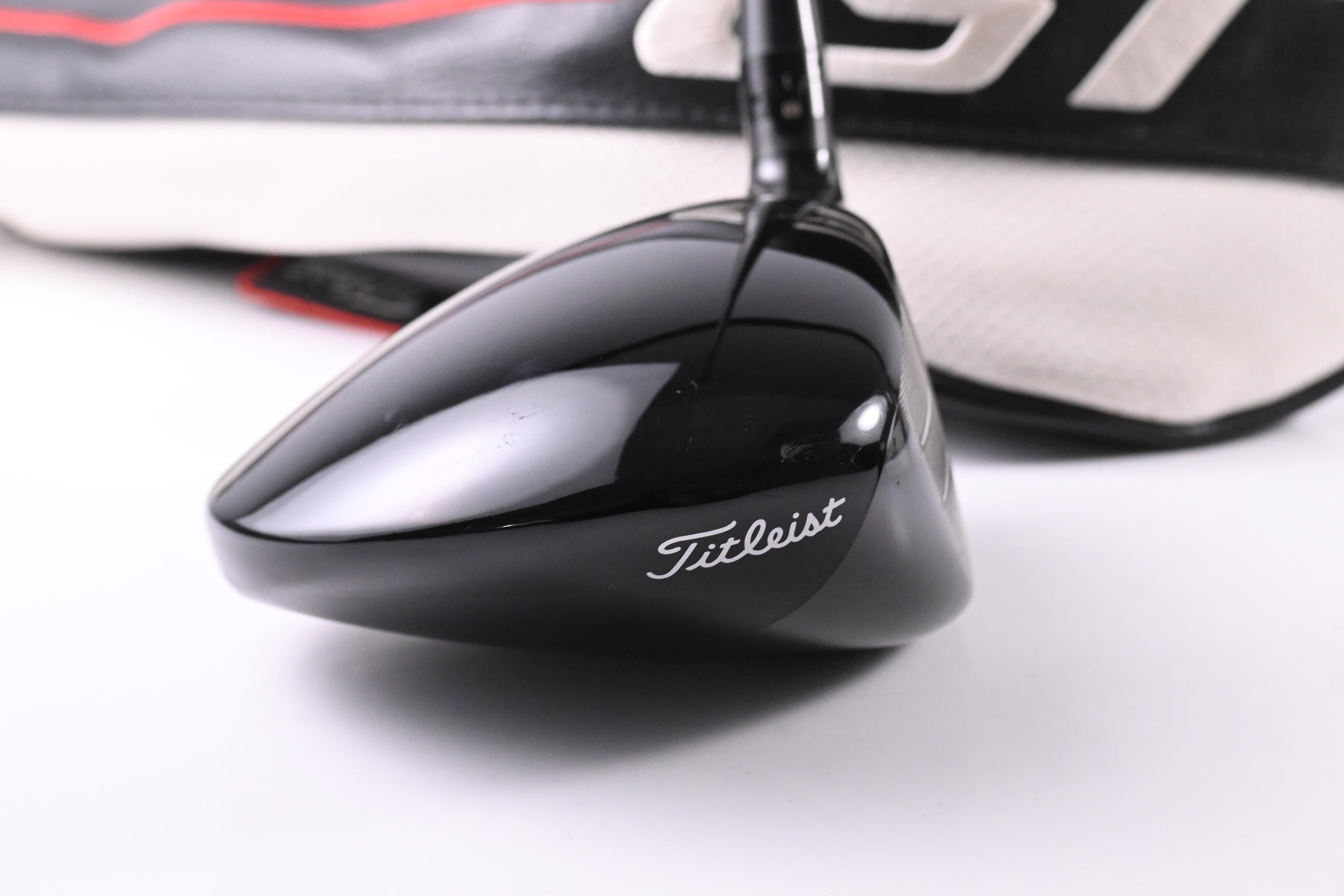 Titleist GT3 Driver / 10 Degree / Regular Flex KBS Max HL 42 Shaft