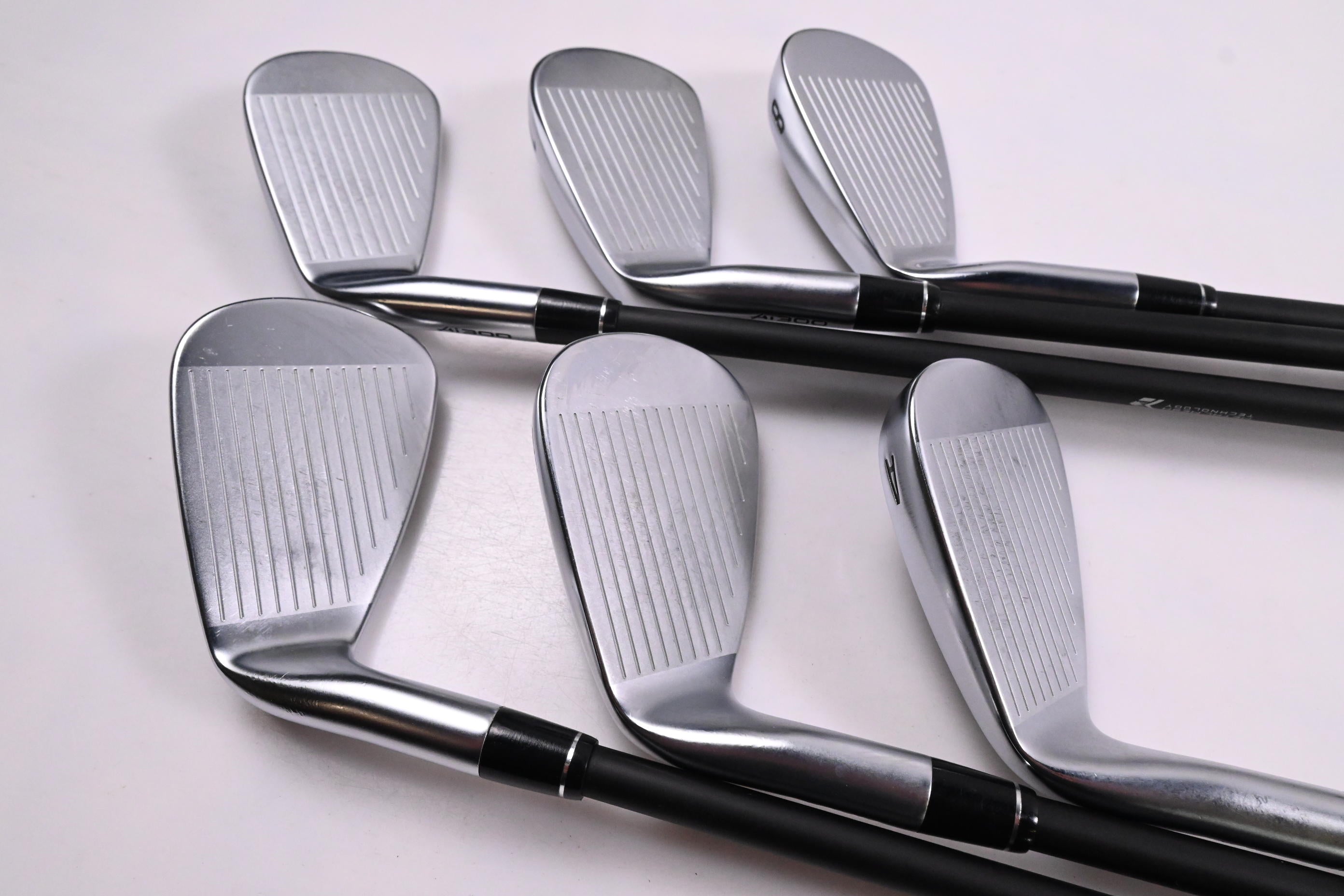 Callaway Apex Ai300 Irons / 6-PW+GW / Regular Flex MMT 70 Shafts