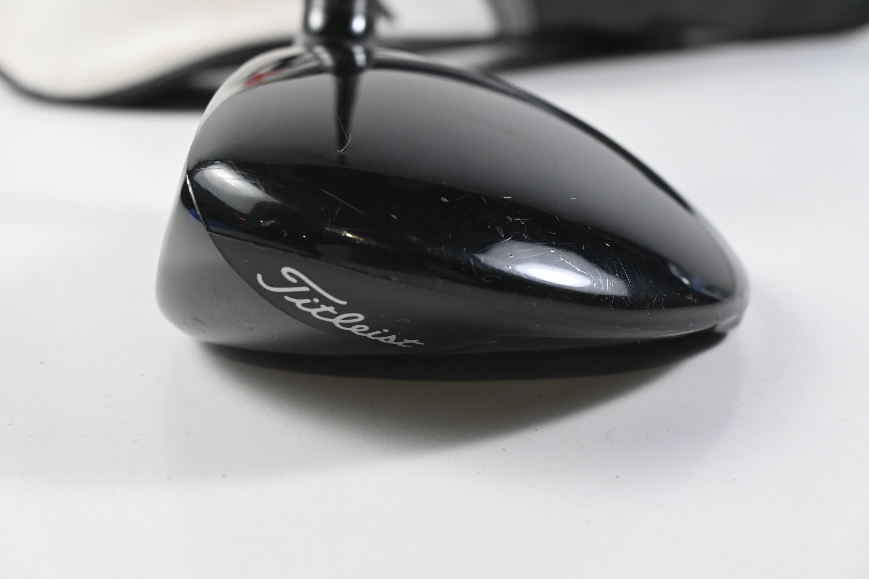 Left Hand Titleist TSR2 #3 Wood / 15 Degree / Senior Flex Hzrdus CB Red 60 Shaft