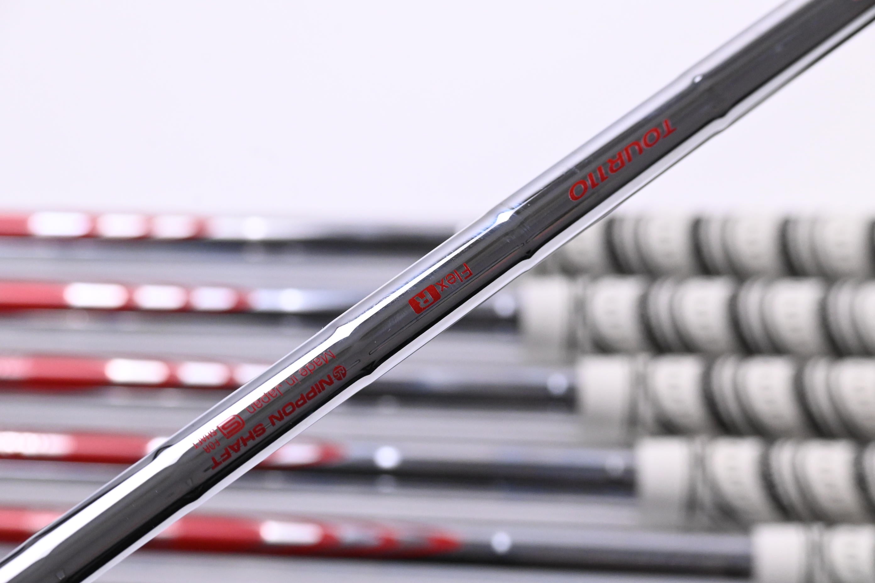 Wilson Staff Model Blade 2026 Irons / 5-PW / Regular Flex N.S.PRO Modus3 Tour110