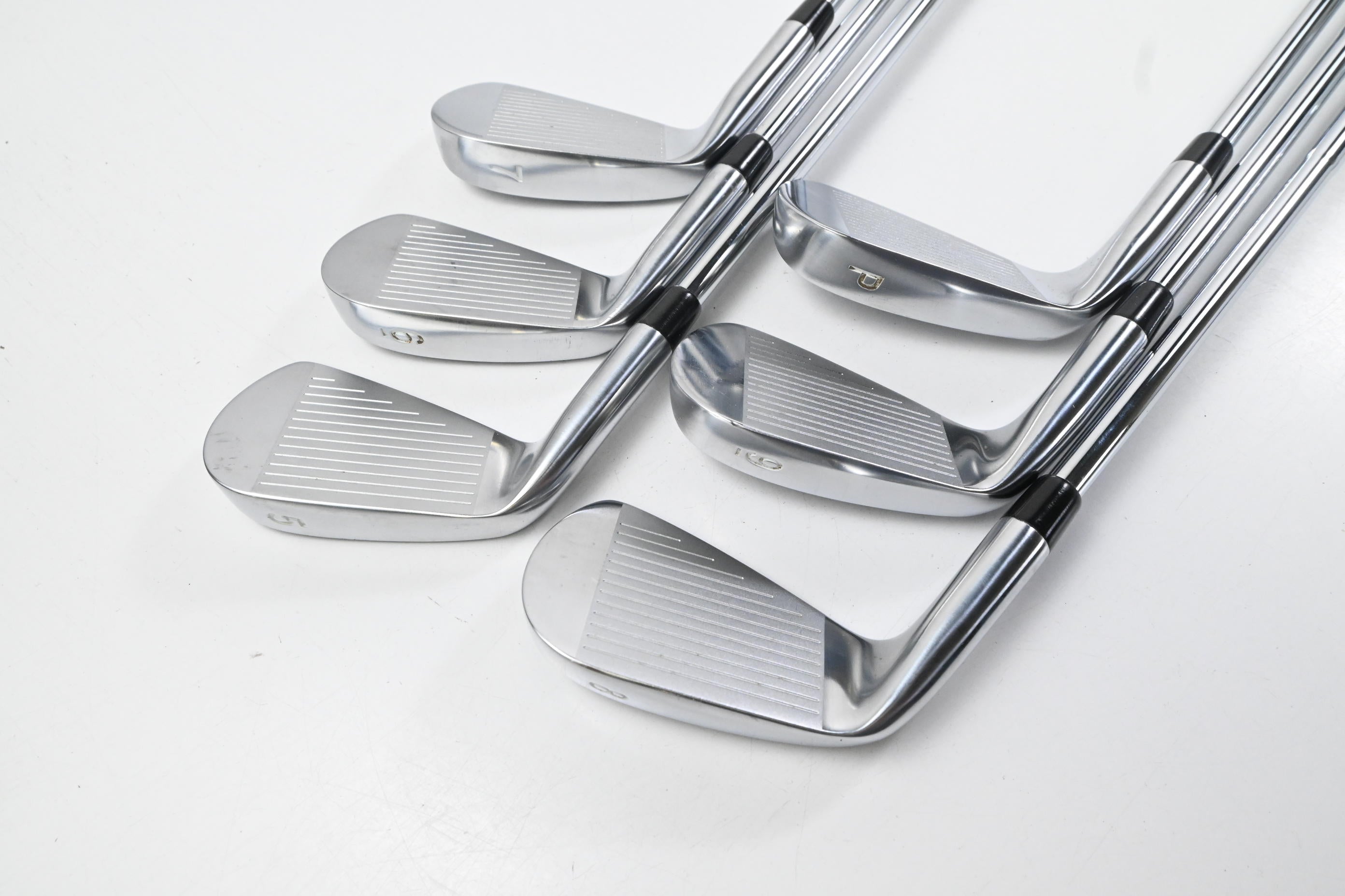 Lynx Prowler Forged Irons / 5-PW / Regular Flex Lynx Virage V-Tech Shafts