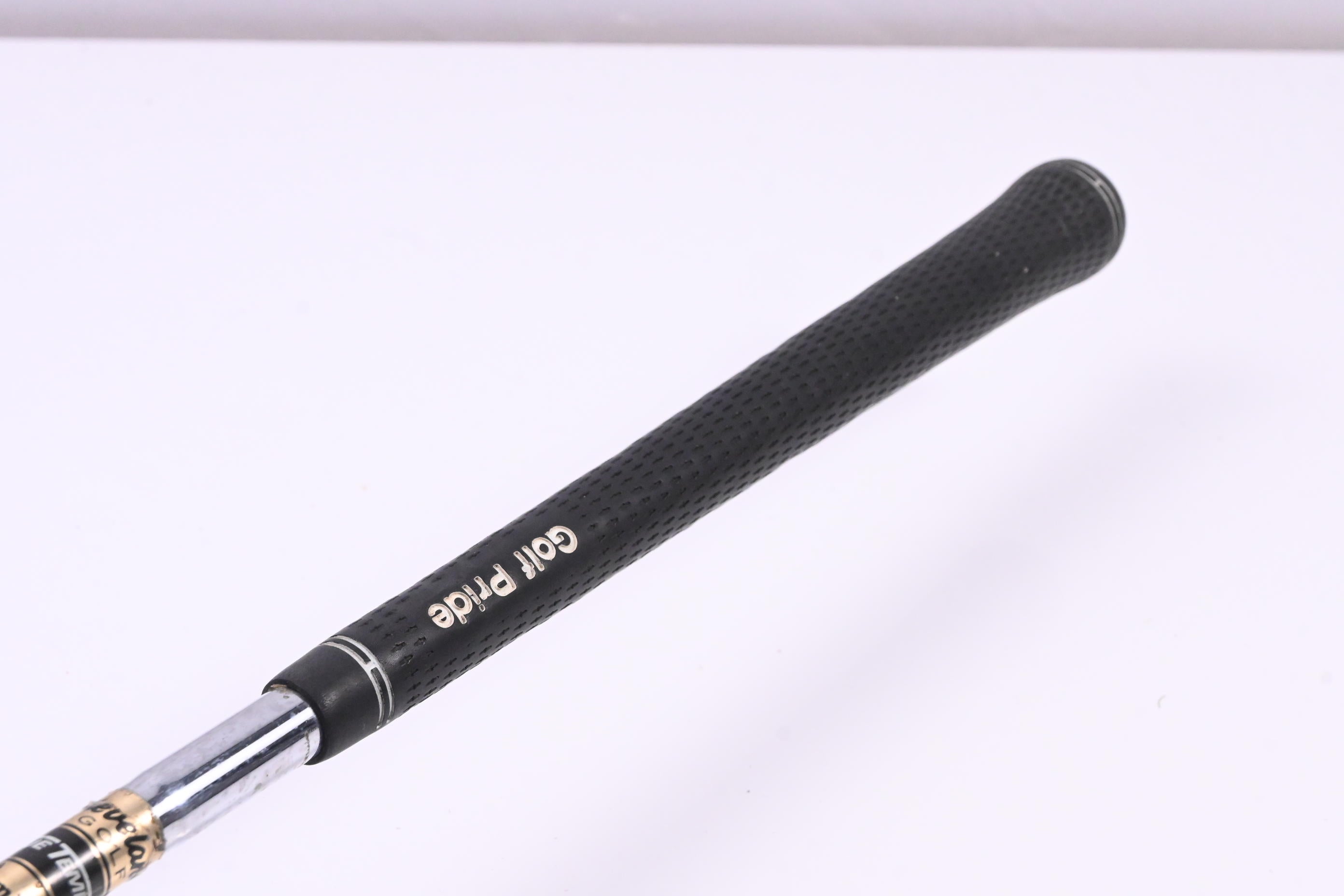 Cleveland 588 Tour Action Sand Wedge / 56 Degree / Wedge Flex Dynamic Gold Shaft