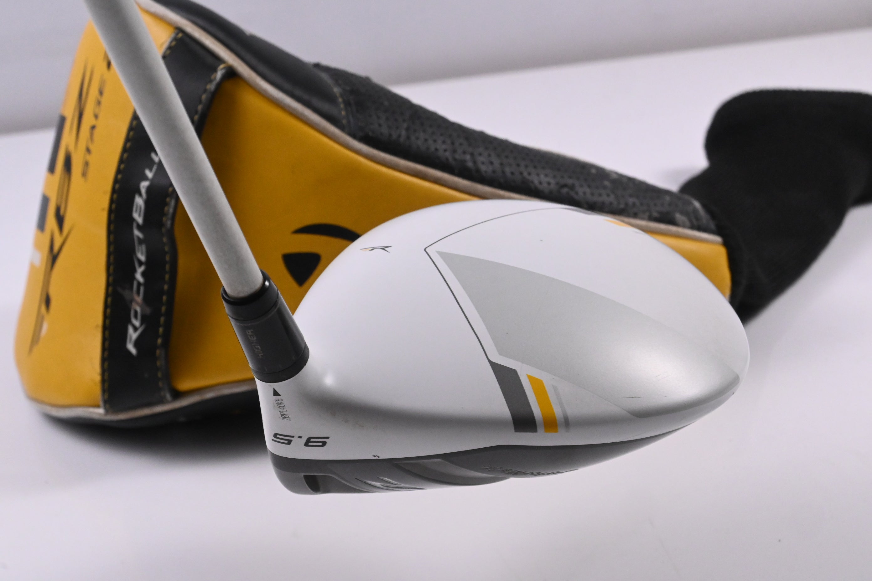Taylormade RBZ Stage 2 Driver / 9.5 Degree / Regular Flex Grafalloy Blue Shaft