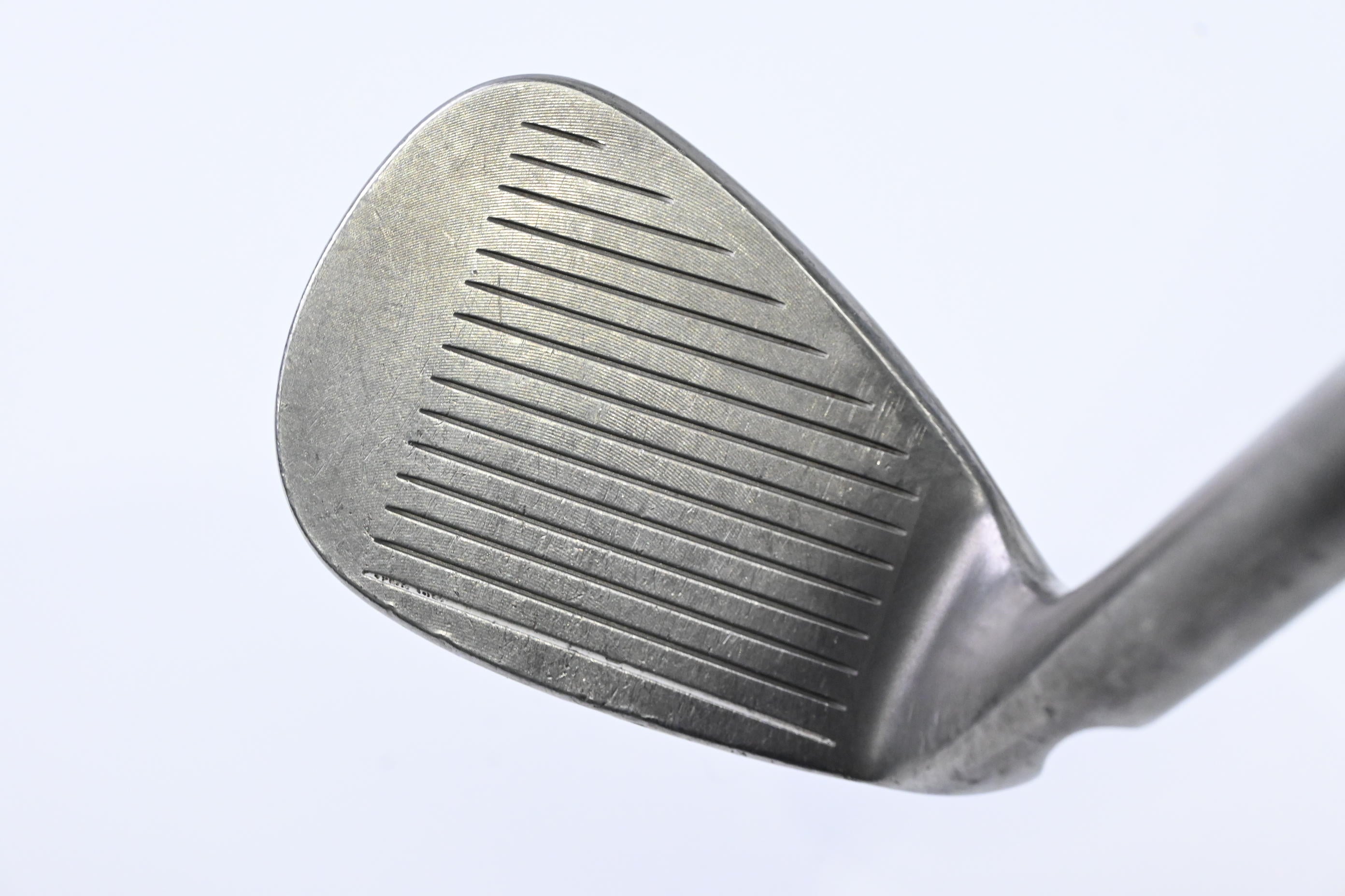 Ping Tour Gorge Gap Wedge / 52 Degree / Black Dot / Stiff Flex KBS Tour Shaft