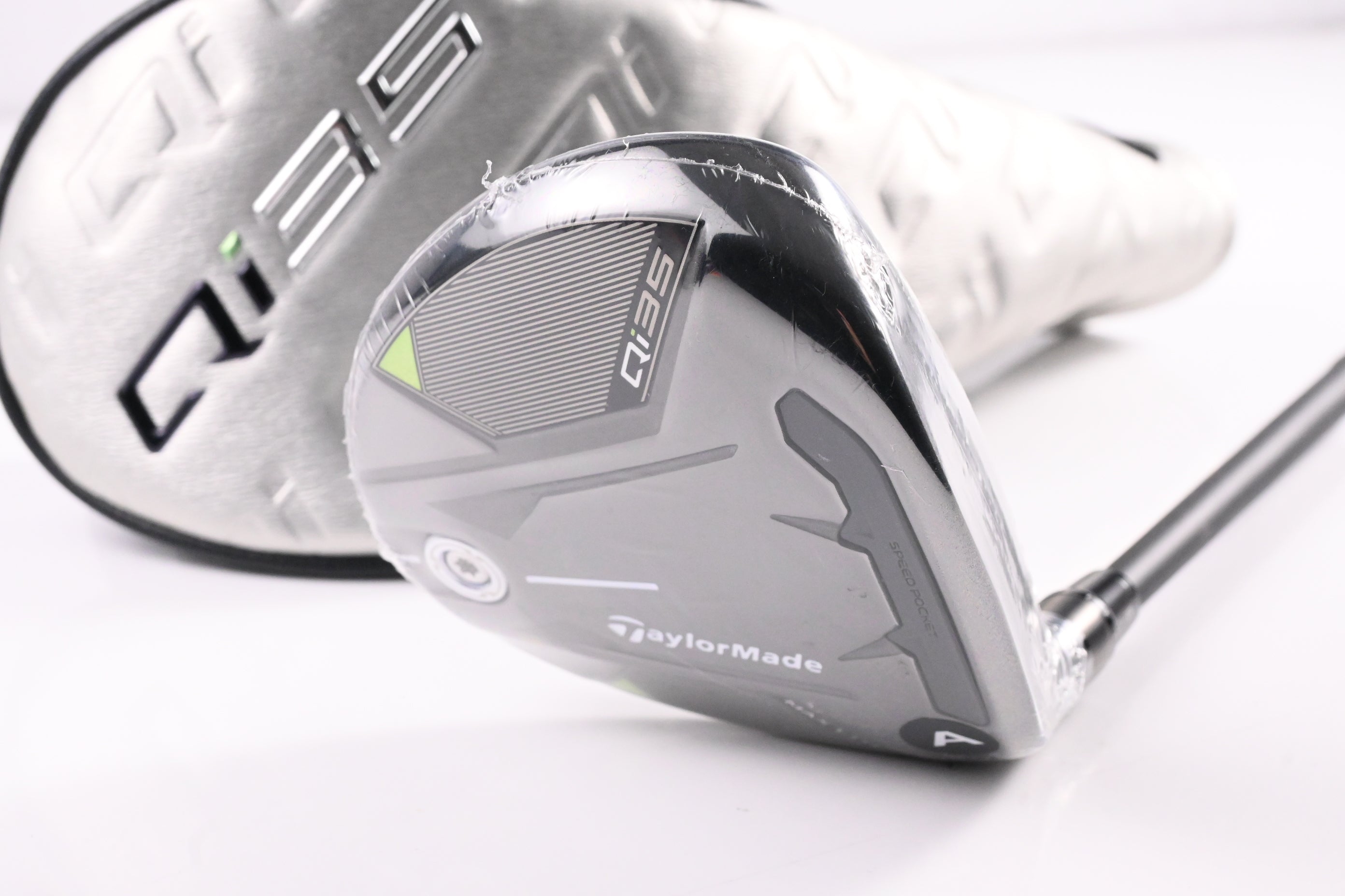 Taylormade Qi35 Max Lite #5 Wood / 18.5 Degree / Senior Flex Vanquish 4 Shaft
