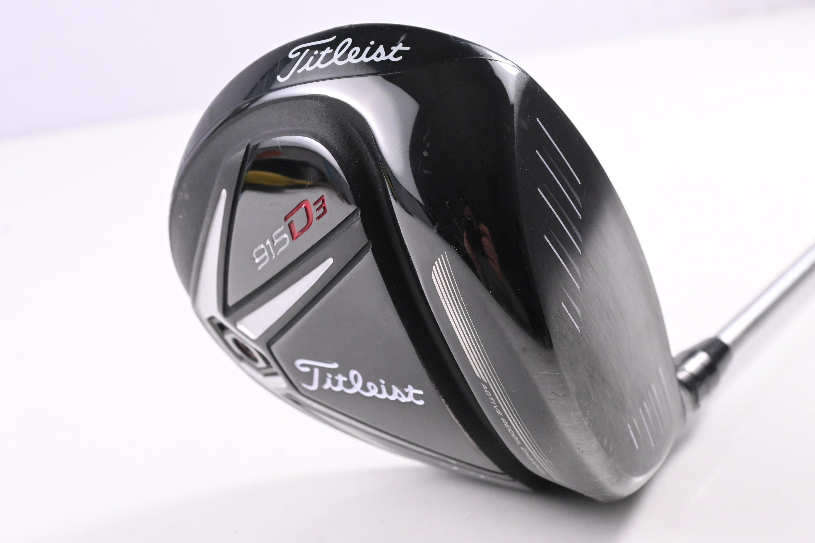 Titleist 915 D3 Driver / 9.5 Degree / Stiff Flex Diamana S+ Blue 60 Shaft