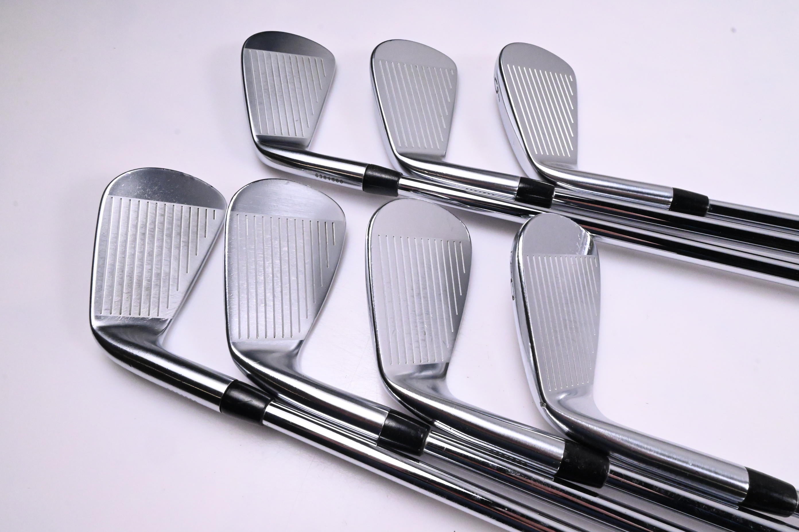 Titleist T100 2019 Irons / 4-PW / Stiff Flex AMT Tour White S300 Shafts