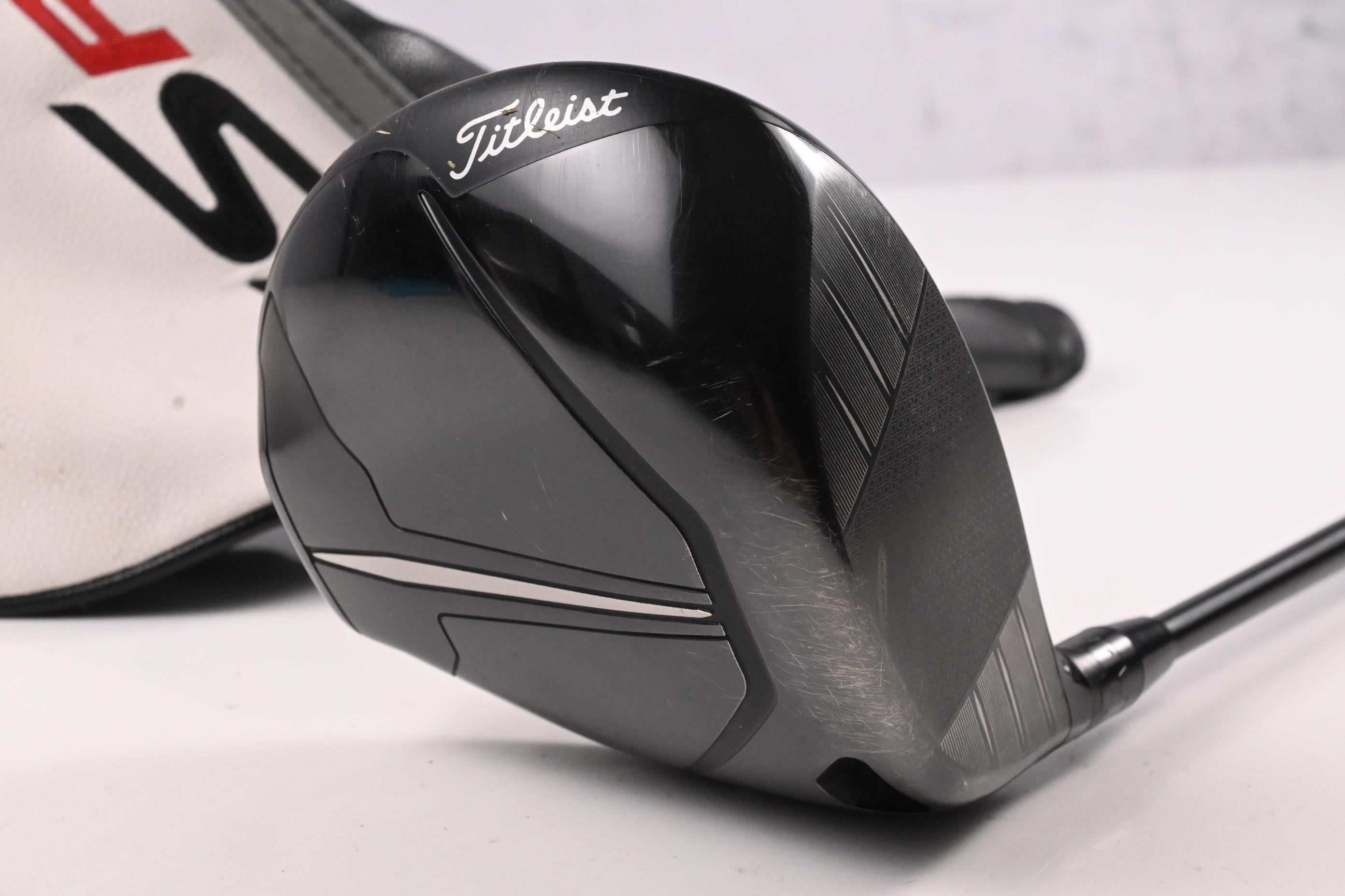 Titleist TSR2 Driver / 9 Degree / Stiff Flex HZRDUS Black 60 Shaft