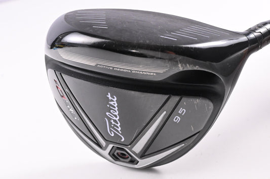 Titleist 915 D3 Driver / 9.5 Degree / Stiff Flex Diamana S+ Blue 60 Shaft