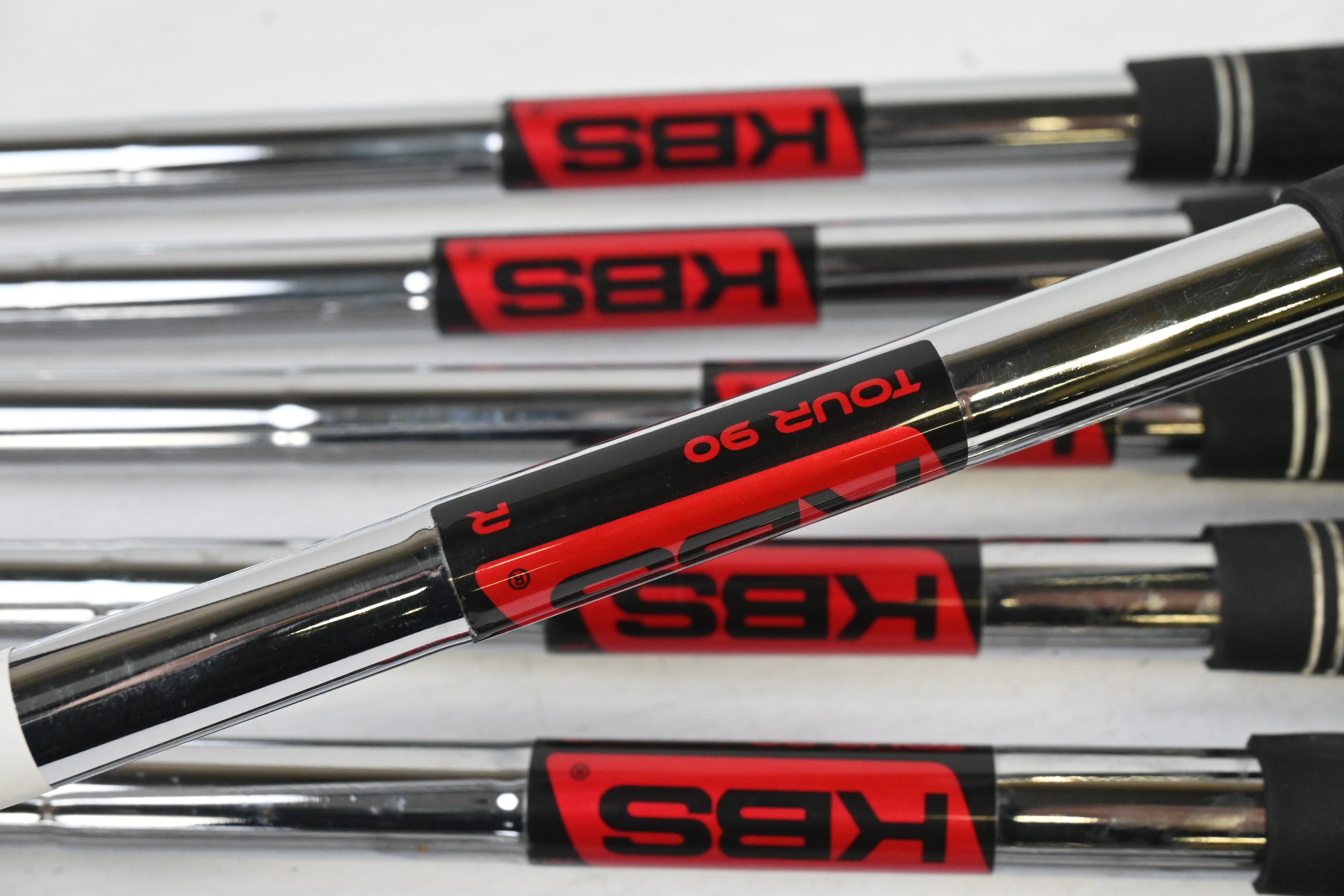 Cobra King Speedzone Irons / 5-PW+SW / Regular Flex KBS Tour 90 Shafts