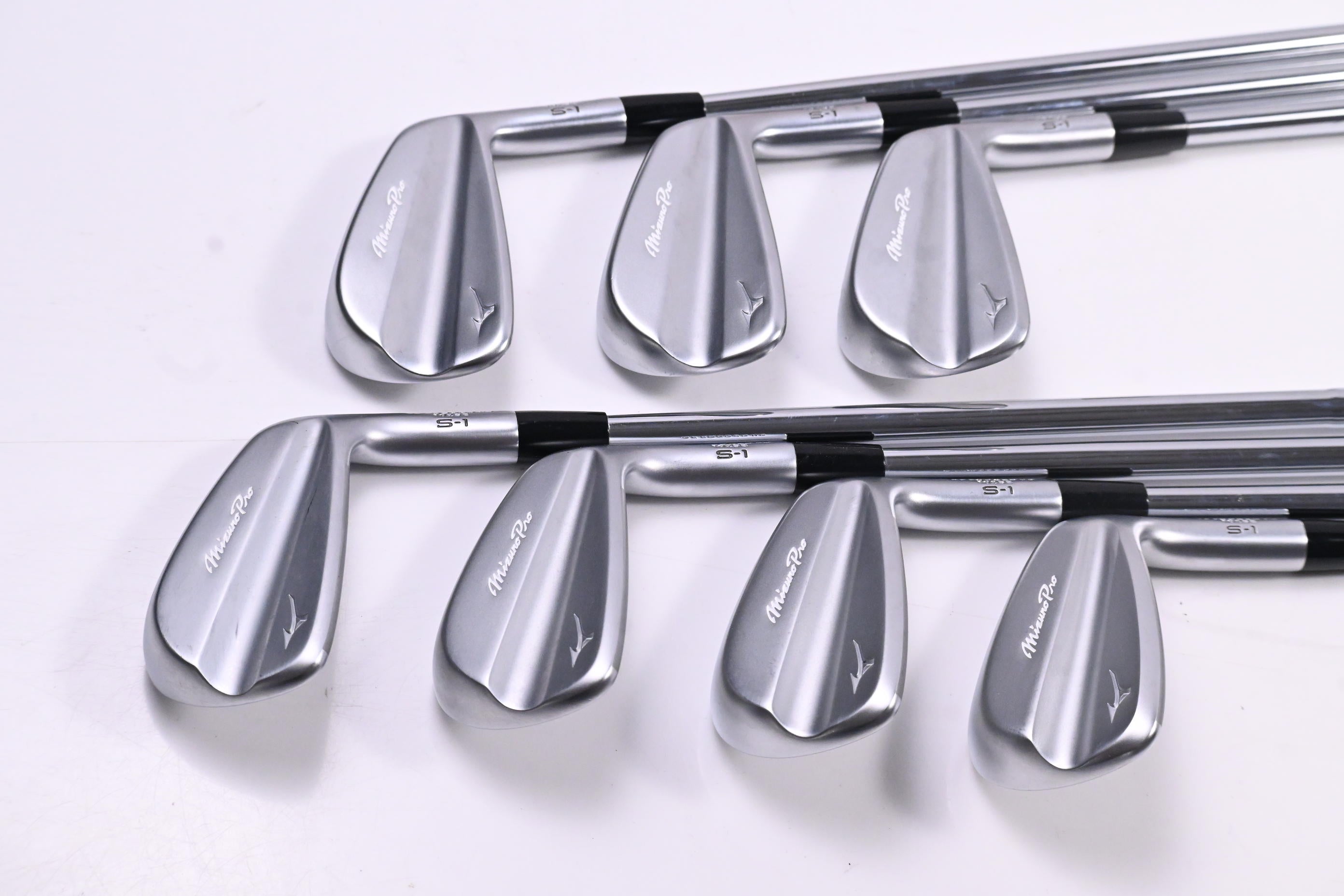 Mizuno Pro S-1 Irons / 4-PW / Stiff Flex Dynamic Gold 120 Shafts
