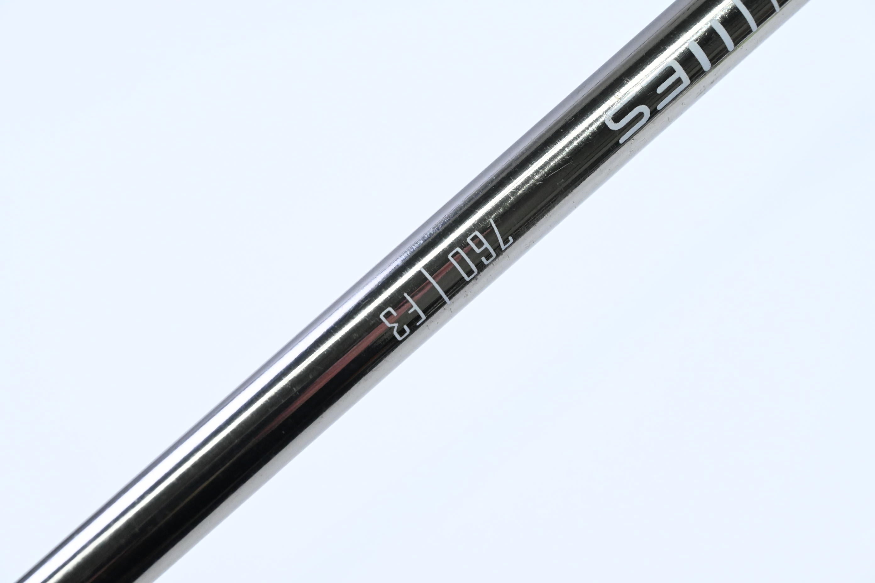 Srixon ZXi5 #7 Iron / Regular Flex UST Recoil ES 760 Shaft