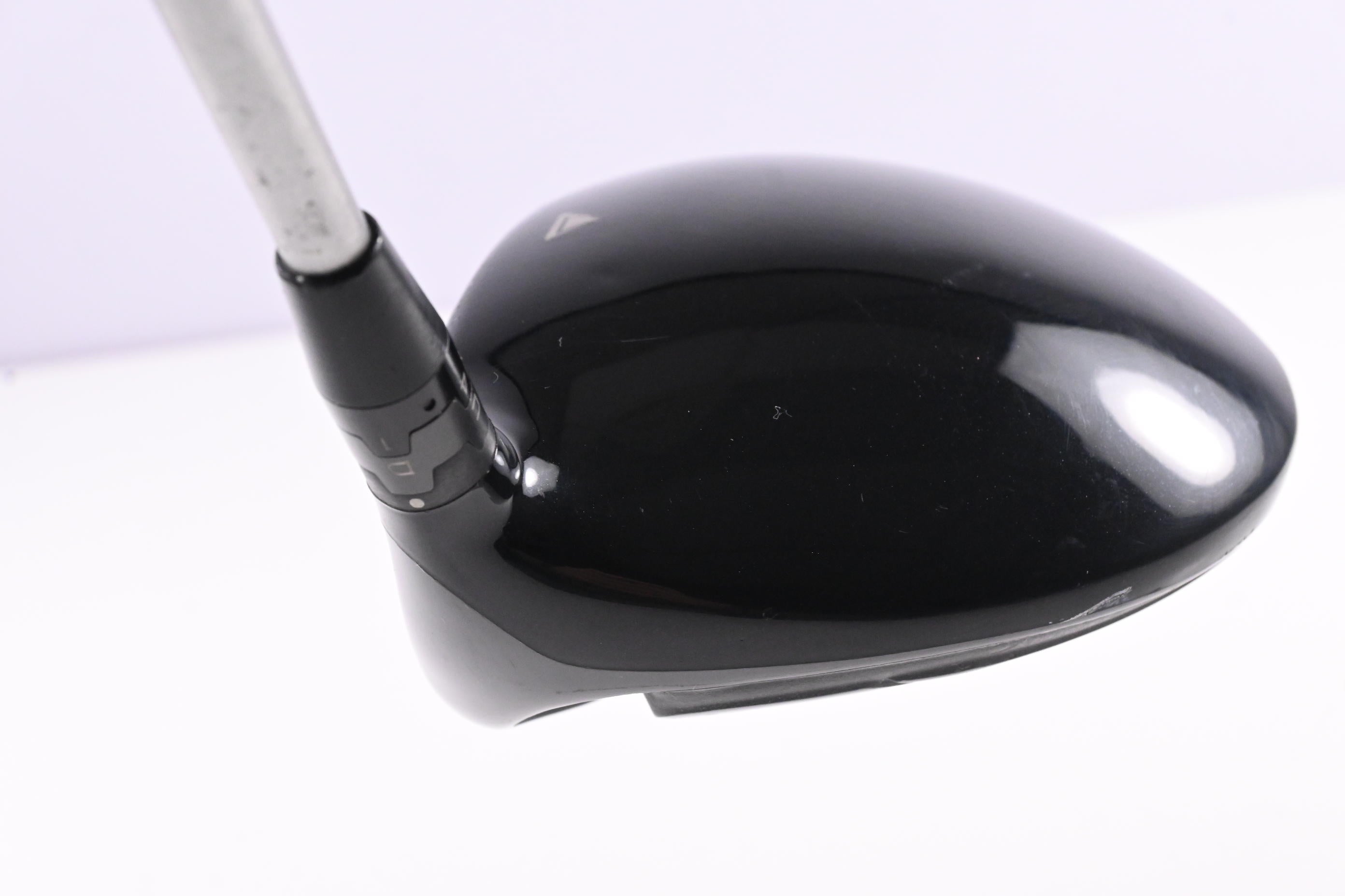 Titleist 915 D3 Driver / 9.5 Degree / Stiff Flex Diamana S+ Blue 60 Shaft