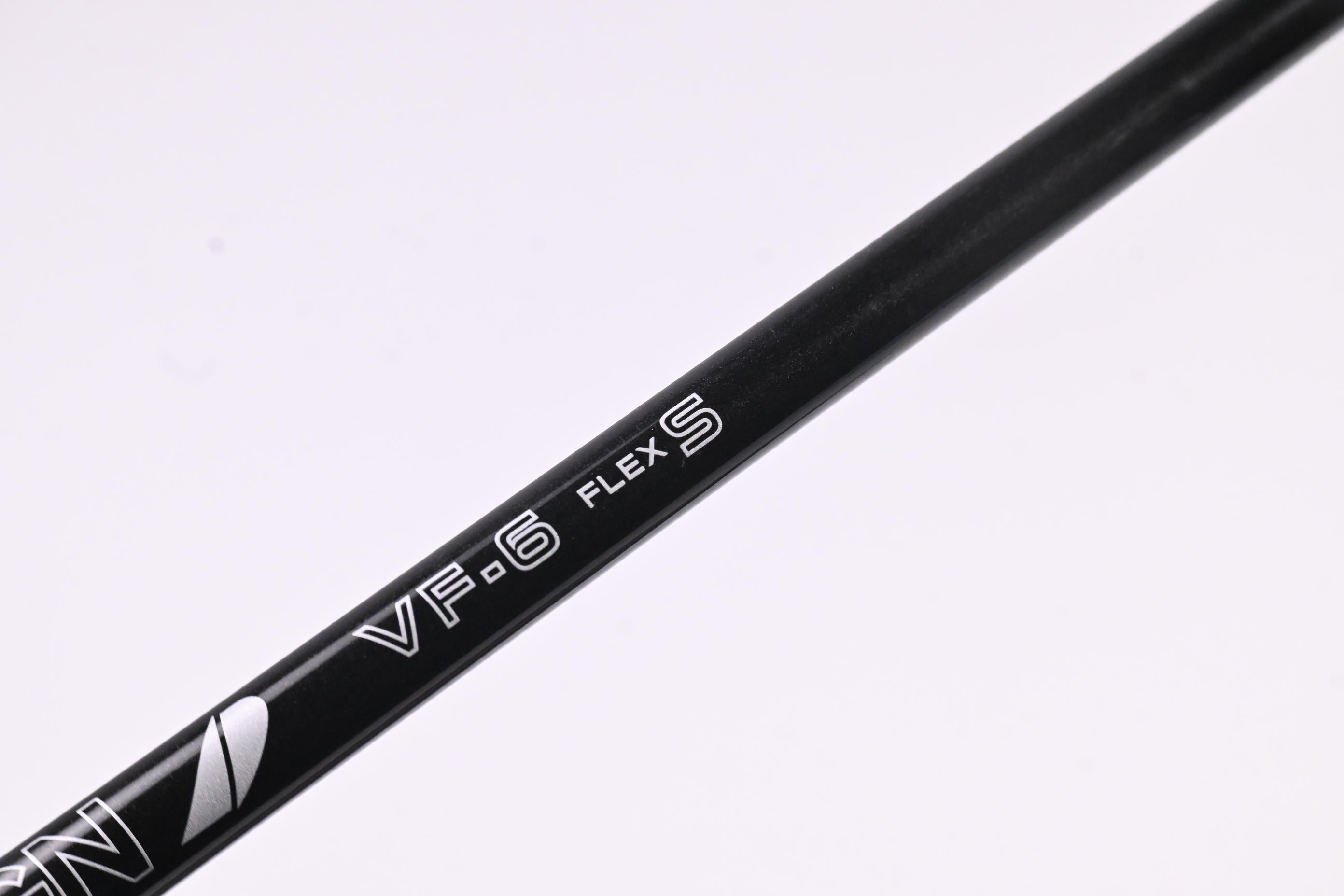 Graphite Design Tour AD VF-6 Driver Shaft / Stiff Flex / Titleist Adapter