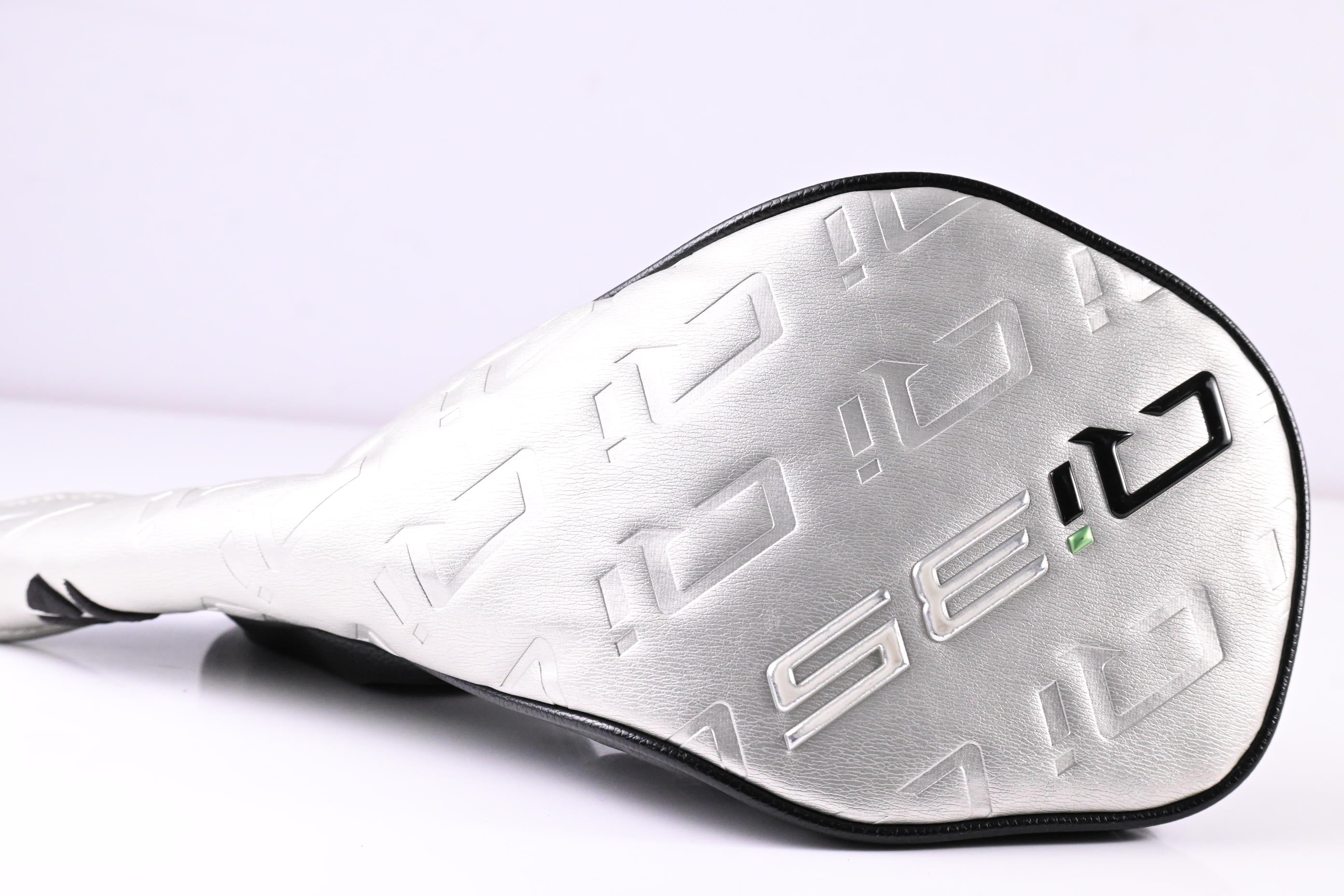 Taylormade Qi35 Driver / 12 Degree / Regular Flex Fujikura Ventus Blue 5 Shaft