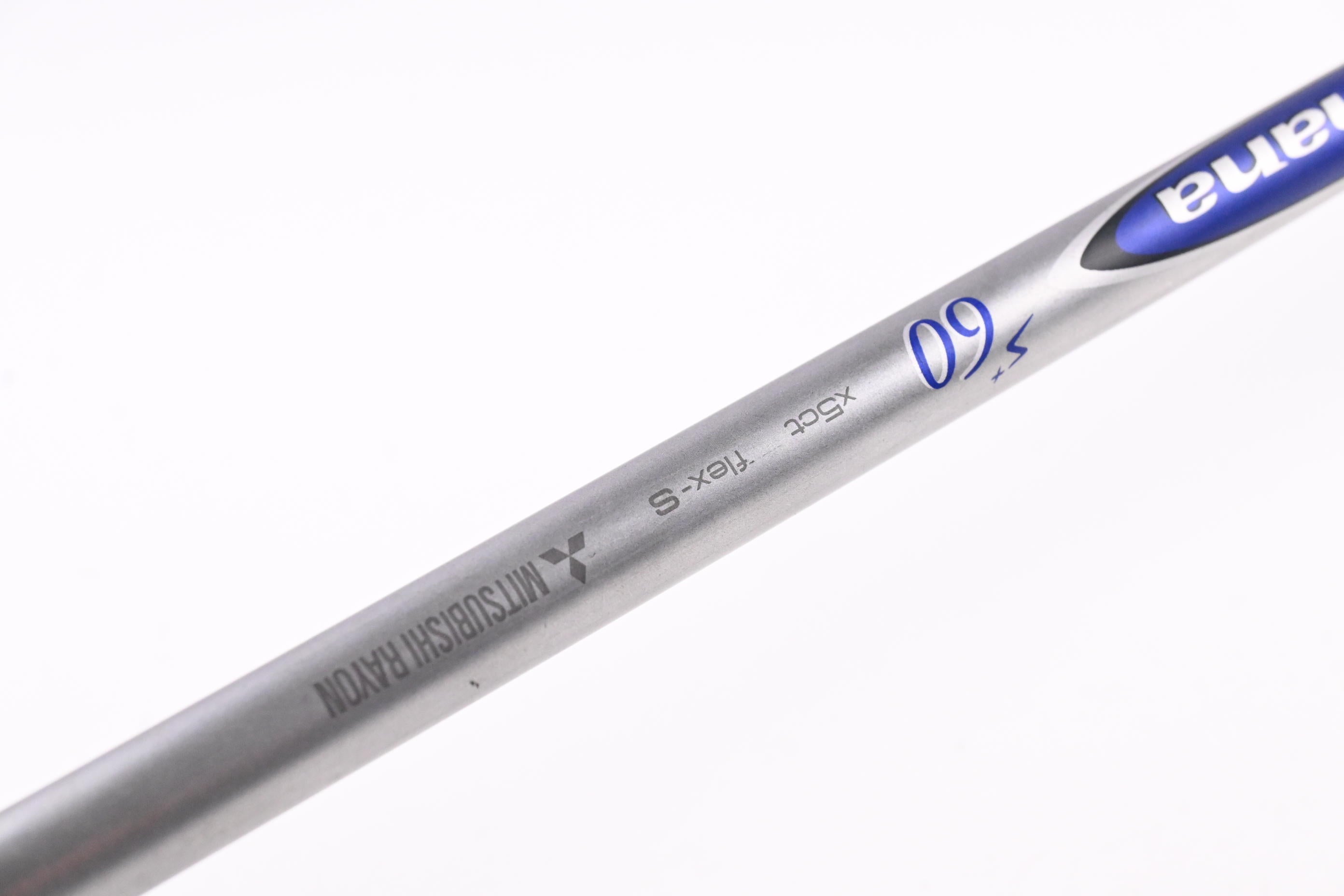 Titleist 915 D3 Driver / 9.5 Degree / Stiff Flex Diamana S+ Blue 60 Shaft