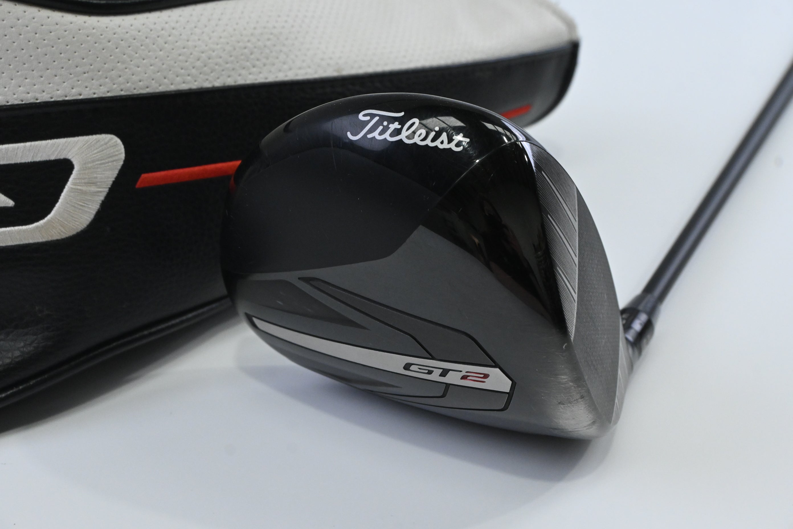 Titleist GT2 Driver / 11 Degree / Stiff Flex Project X Titan Black 60 Shaft
