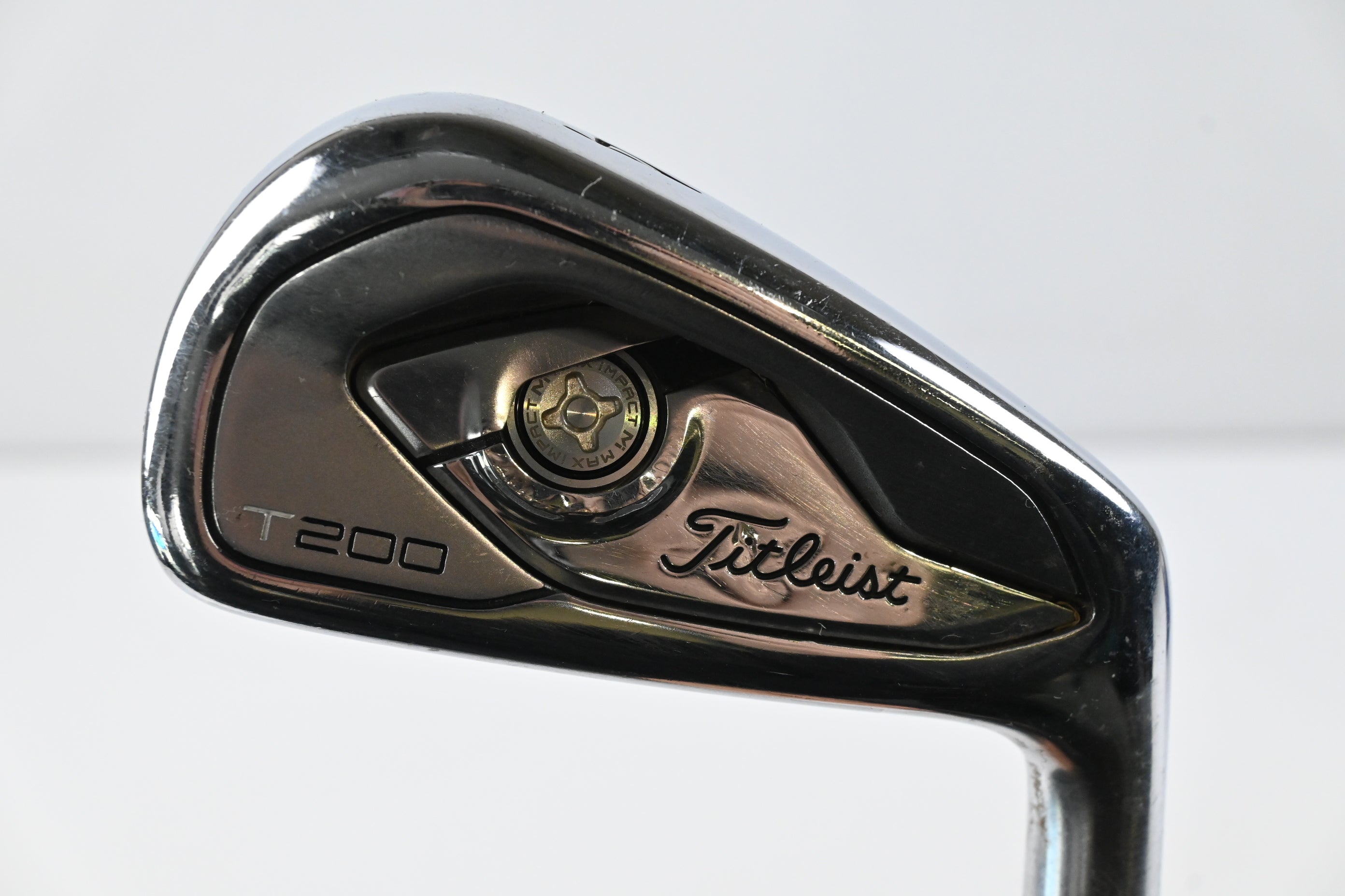 Titleist T200 2019 #4 Iron / 21 Degree / Regular Flex AMT Red R300 Steel Shaft