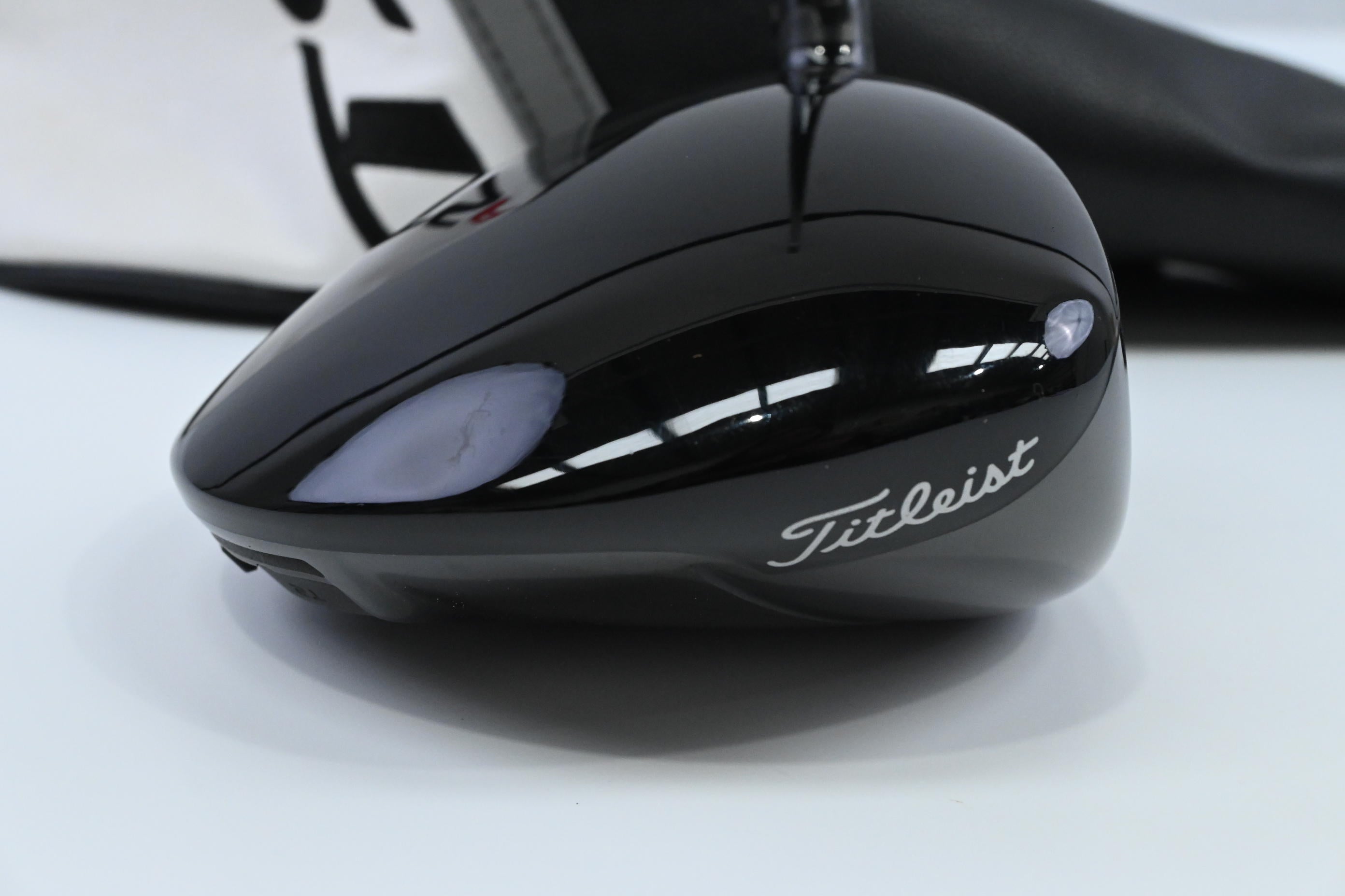 Titleist TSR3 Driver / 9 Degree / Regular Flex Tensei AV Blue 55 Shaft