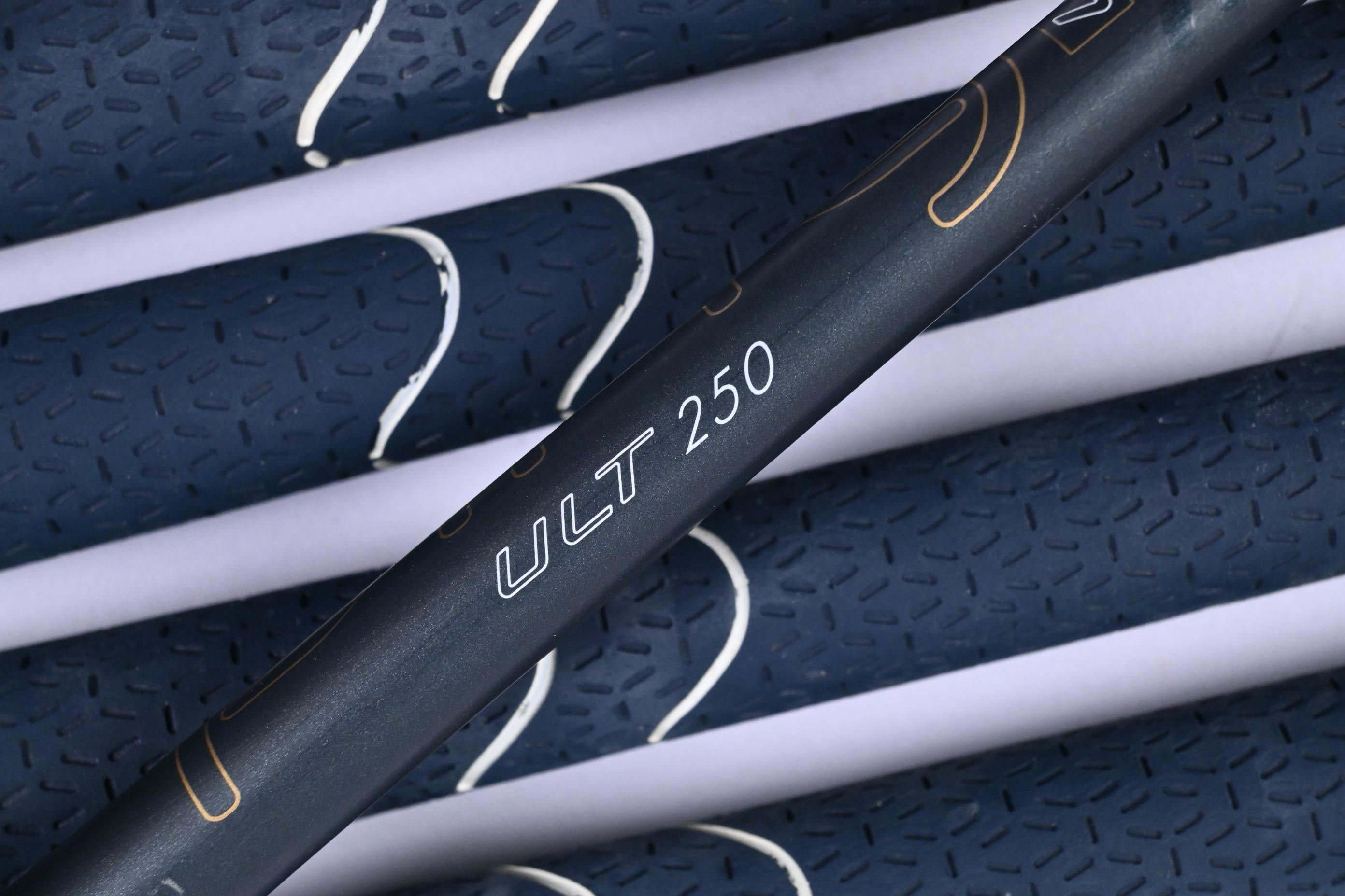 Ladies Ping G Le3 Irons / 6-PW / Black Dot / Ladies Flex Ping ULT 250 Shafts