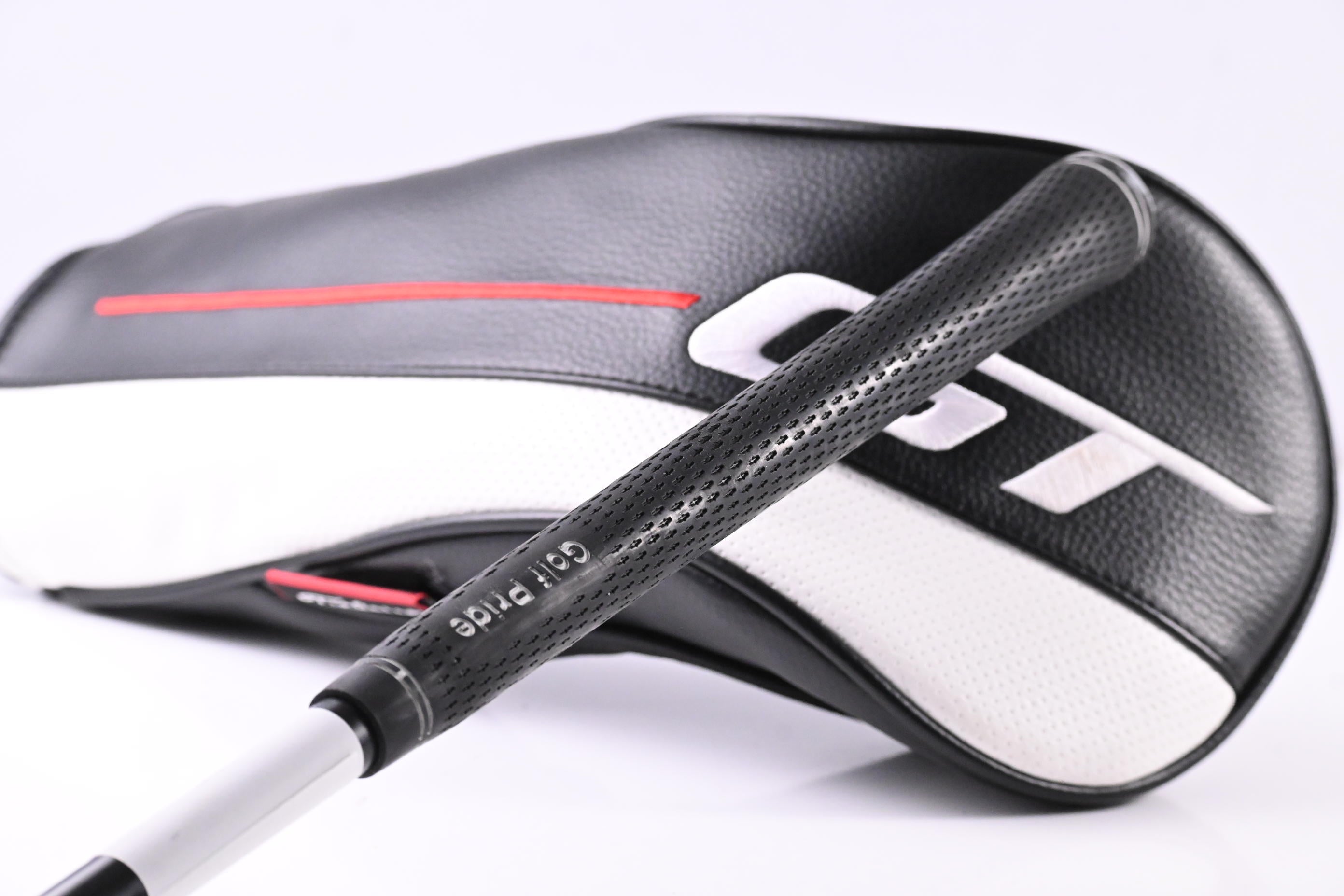 Titleist GT3 Driver / 9 Degree / X-Flex Graphite Design Tour AD XC-8 Shaft