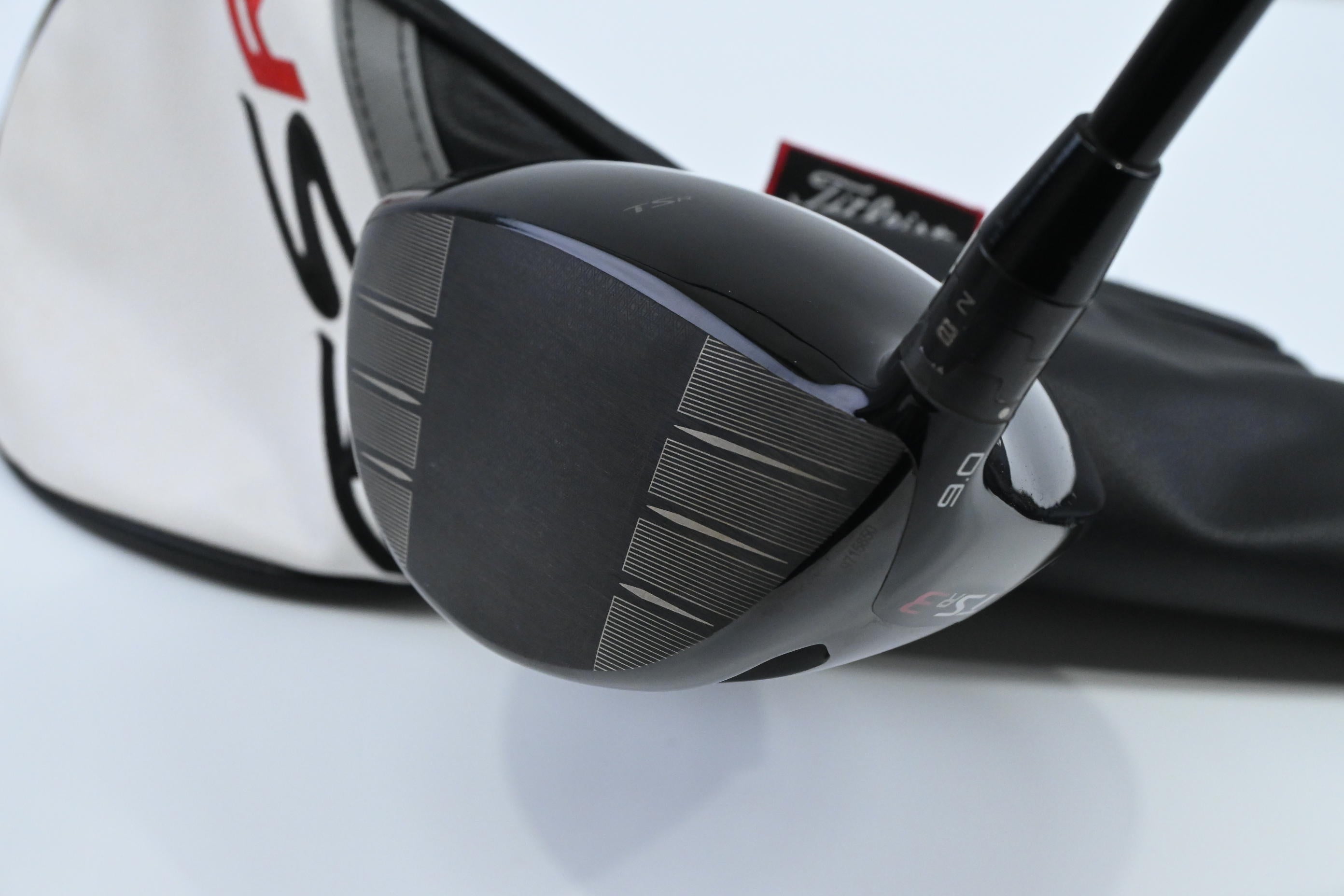 Titleist TSR3 Driver / 9 Degree / Regular Flex Tensei AV Blue 55 Shaft
