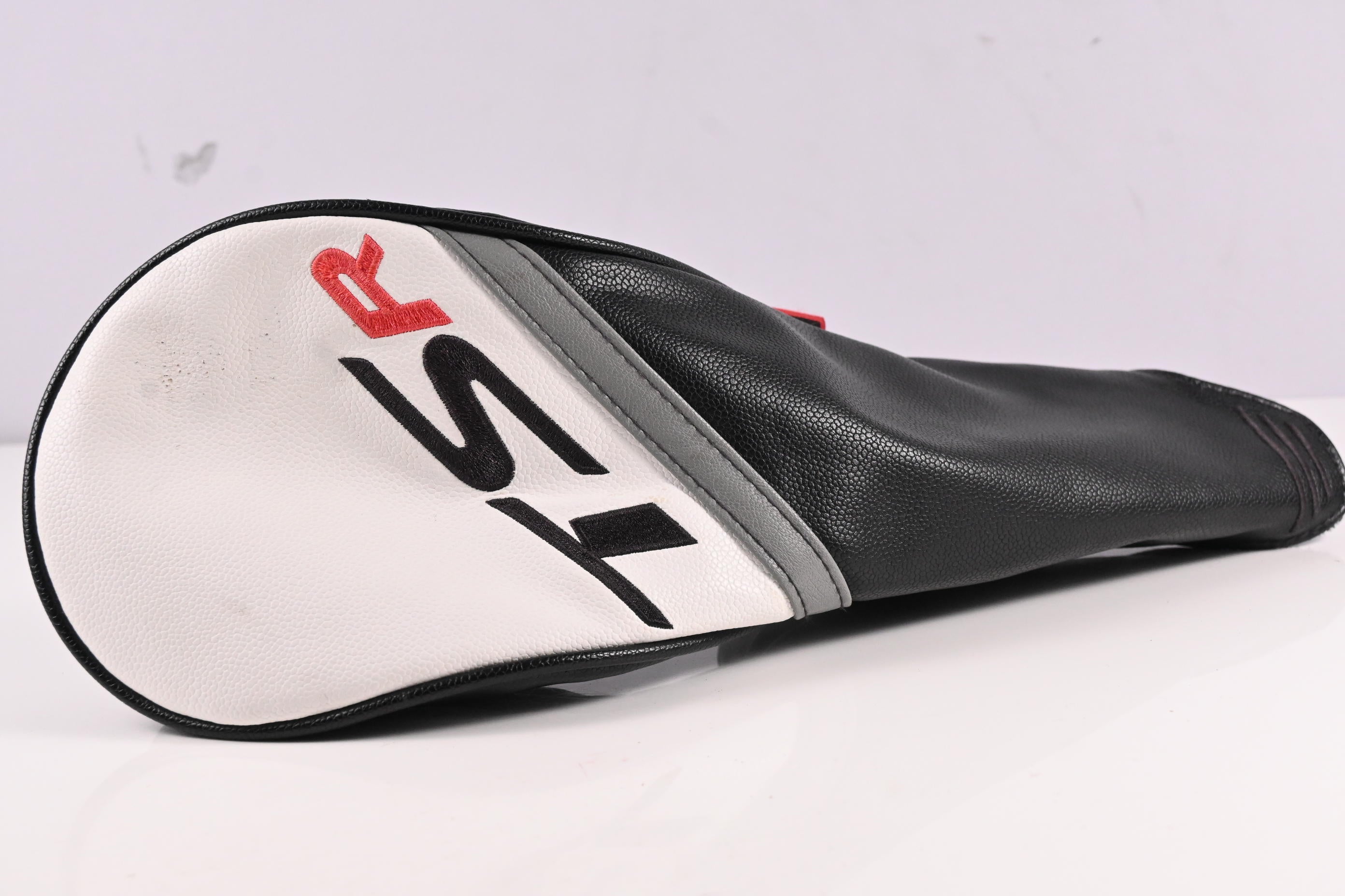 Titleist TSR3 Driver / 9 Degree / Stiff Flex Project X Titan Black 60 Shaft