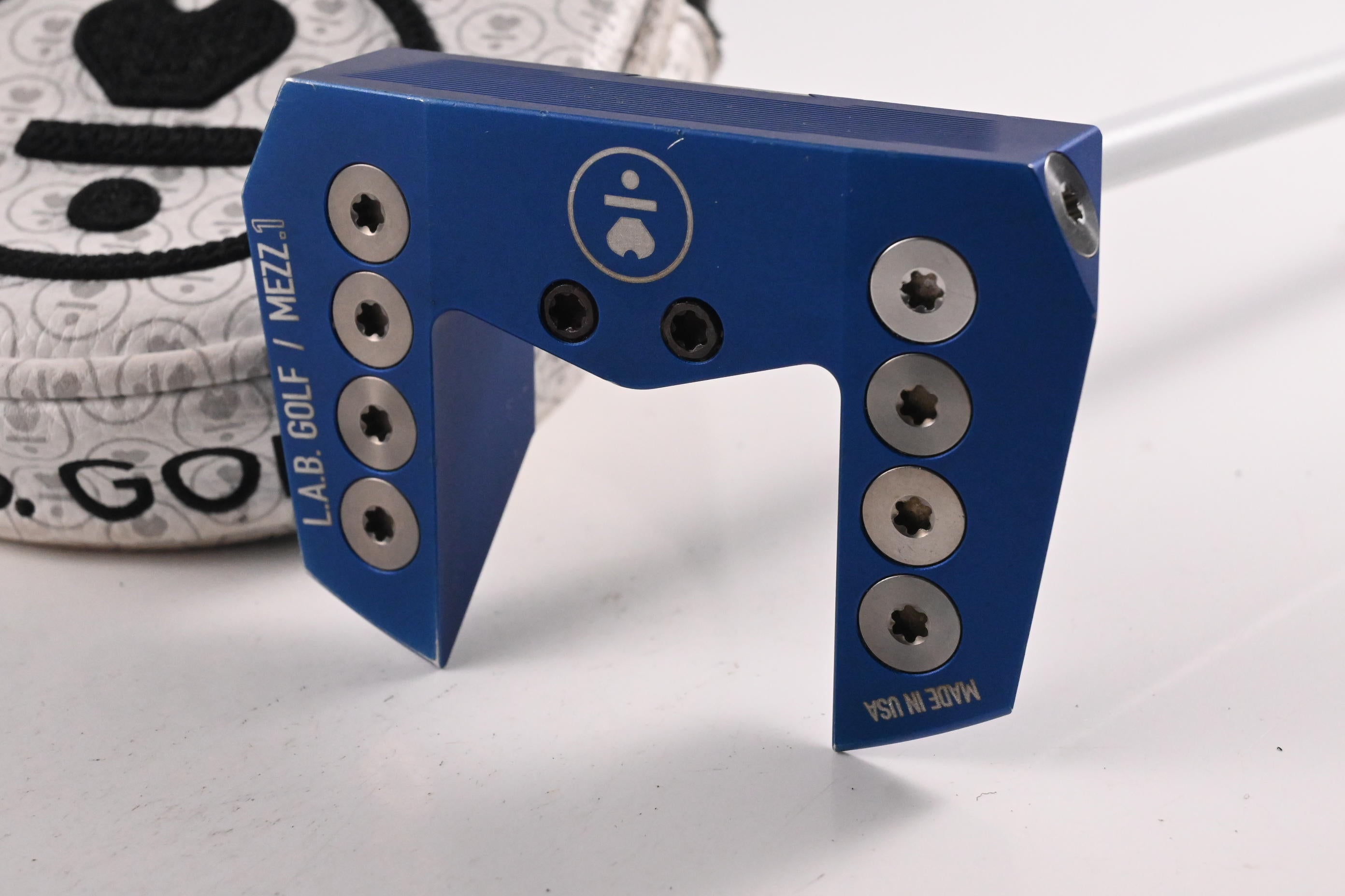 L.A.B. Golf Mezz.1 Putter / 35 Inch / Accra X L.A.B. Golf White