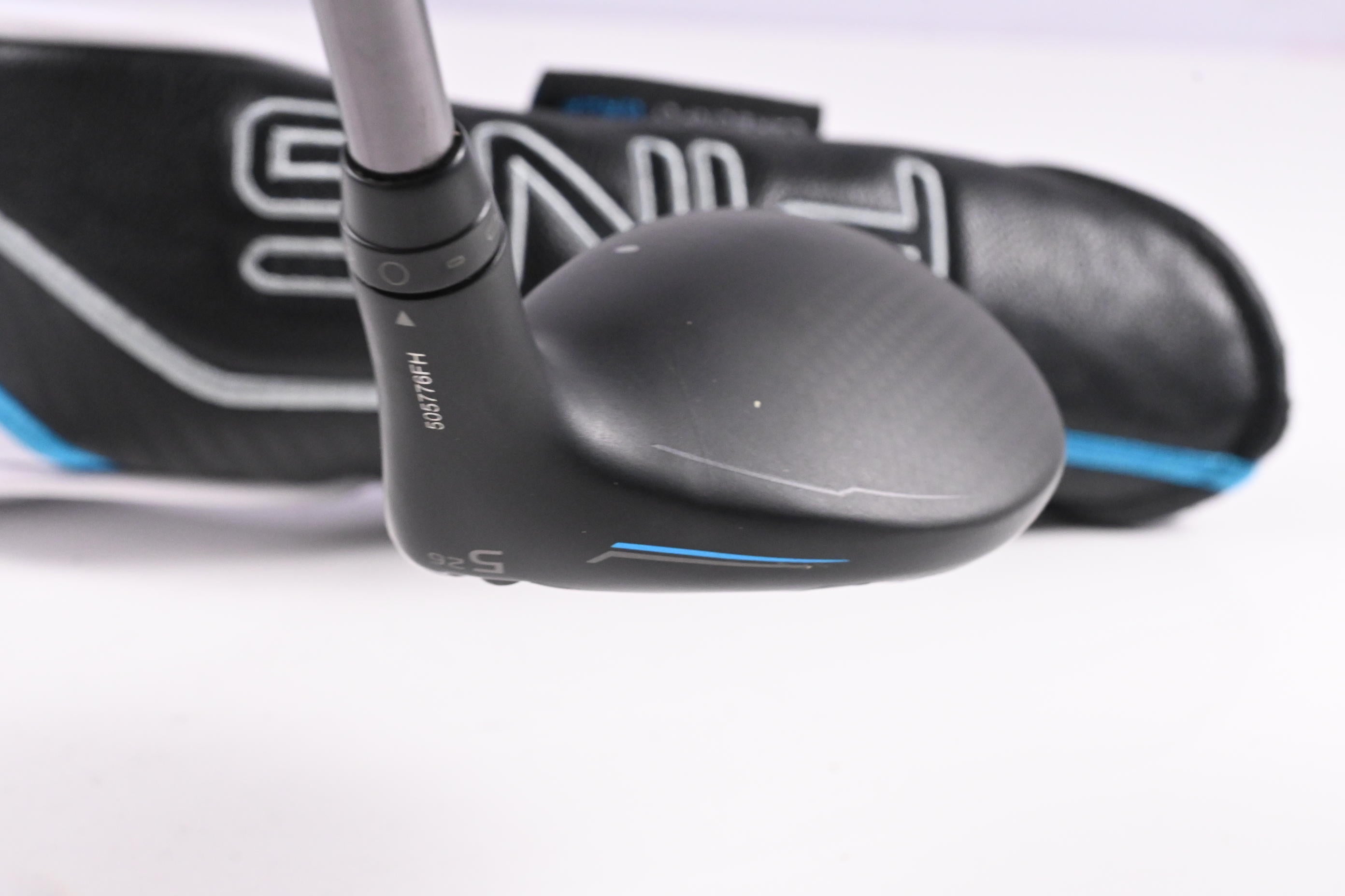 Ping G440 #5 Hybrid / 26 Degree / Stiff flex Ping Tour 2.0 90 Shaft