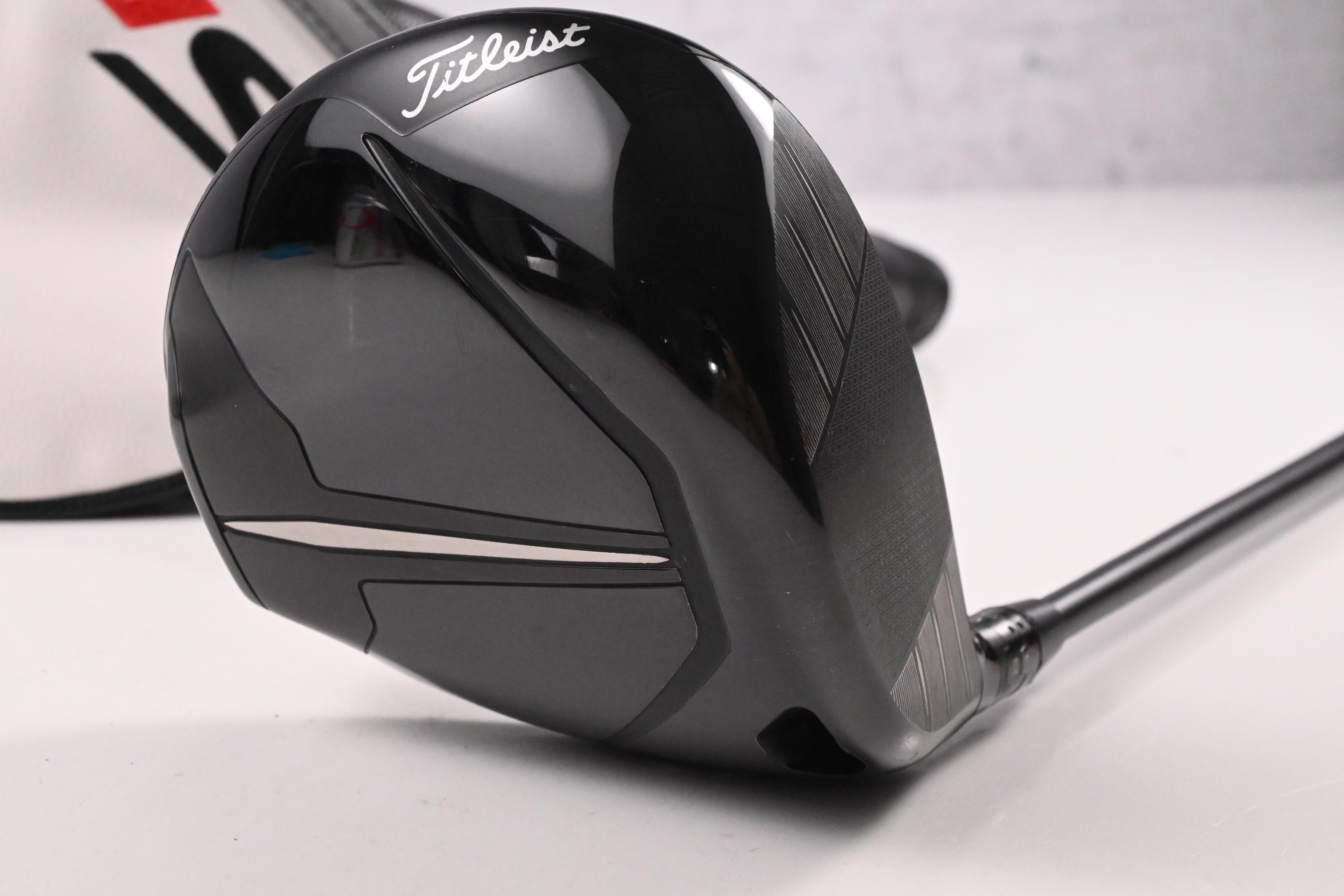 Titleist TSR2 Driver / 9 Degree / Stiff Flex HZRDUS Red 75 Shaft