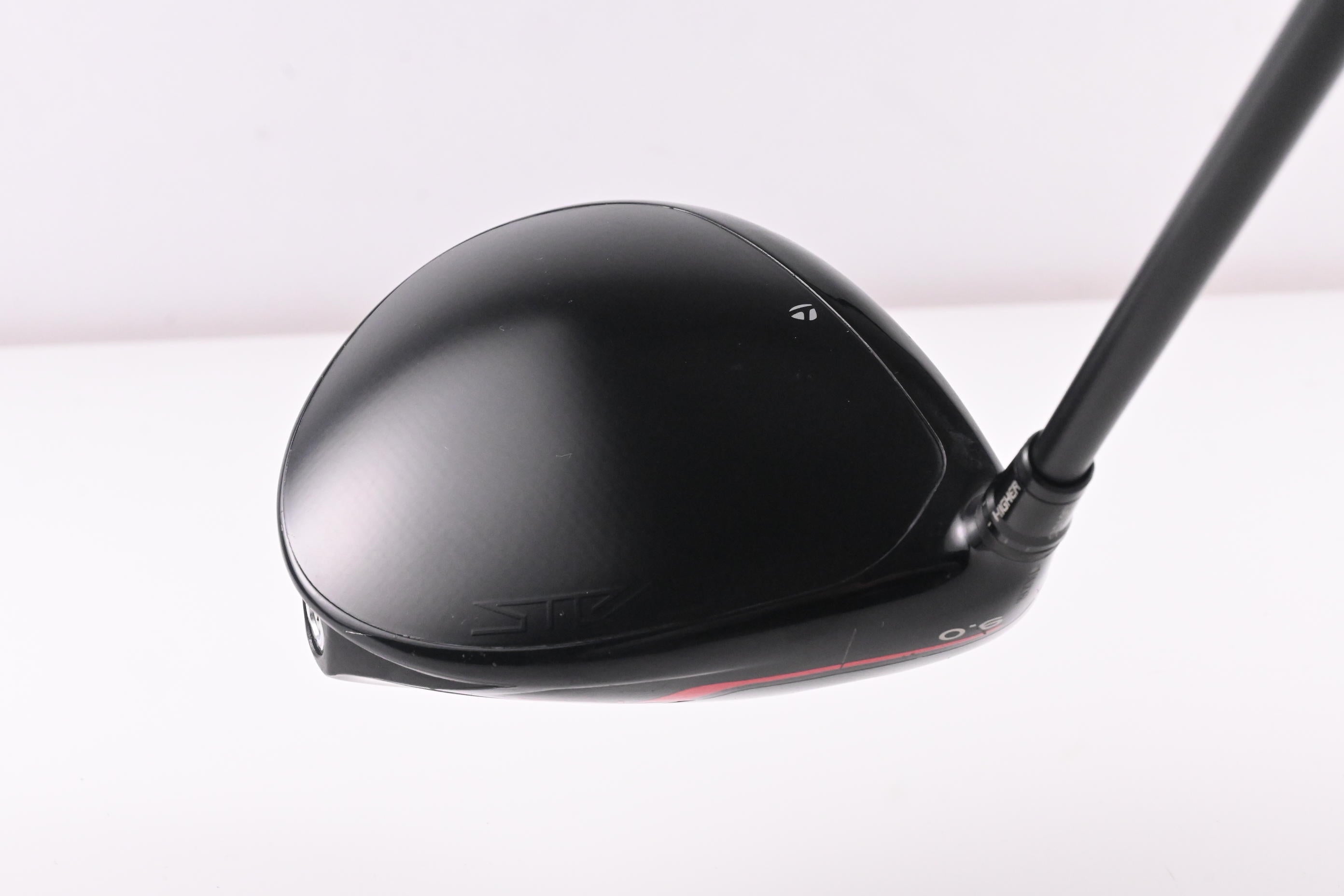 Left Hand Taylormade Stealth Plus Driver / 9 Degree / X-Flex HZRDUS Black 75