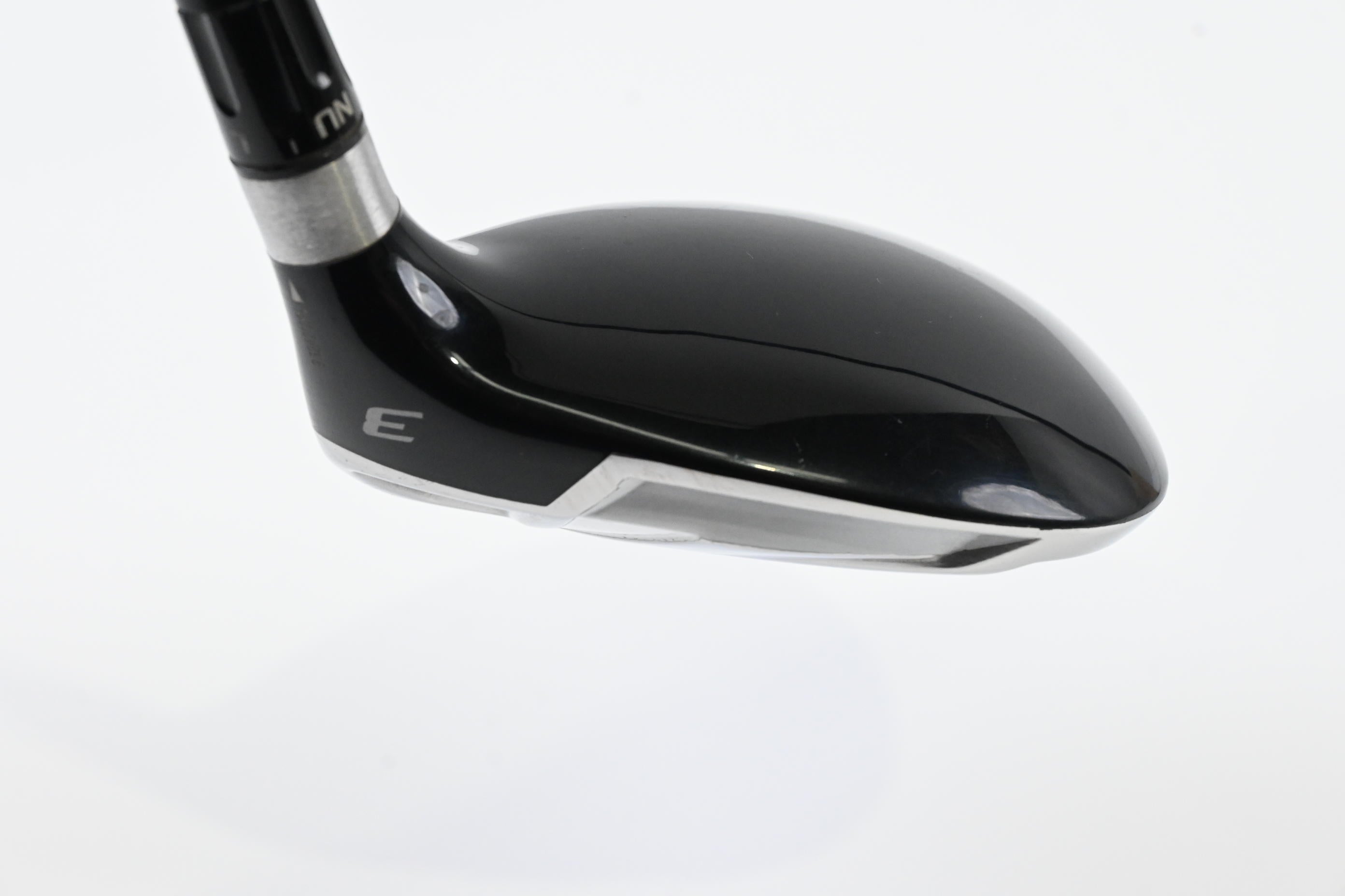 Taylormade R9 #3 Wood / 15 Degree / Regular Flex Fujikura Motore 70 Shaft