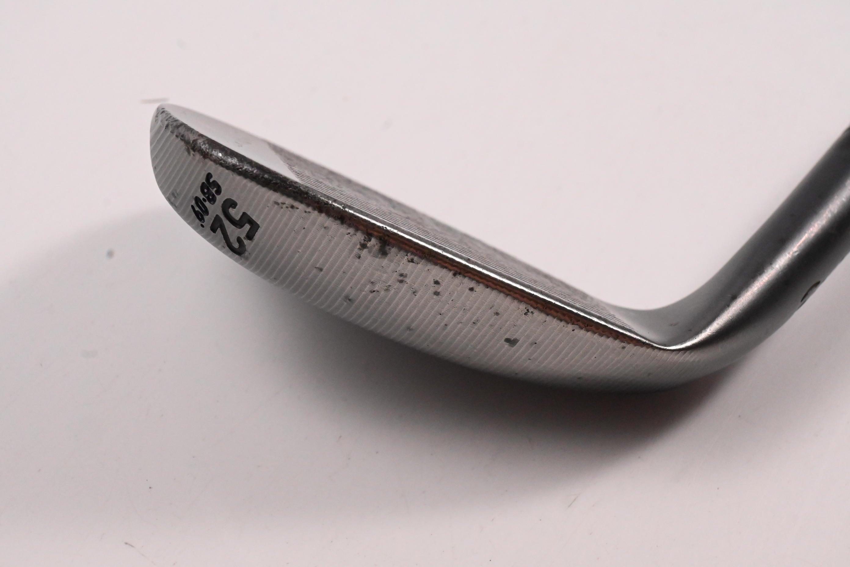 Taylormade Milled Grind 3 Black Gap Wedge / 52 Degree / Stiff Flex Dynamic Gold S200