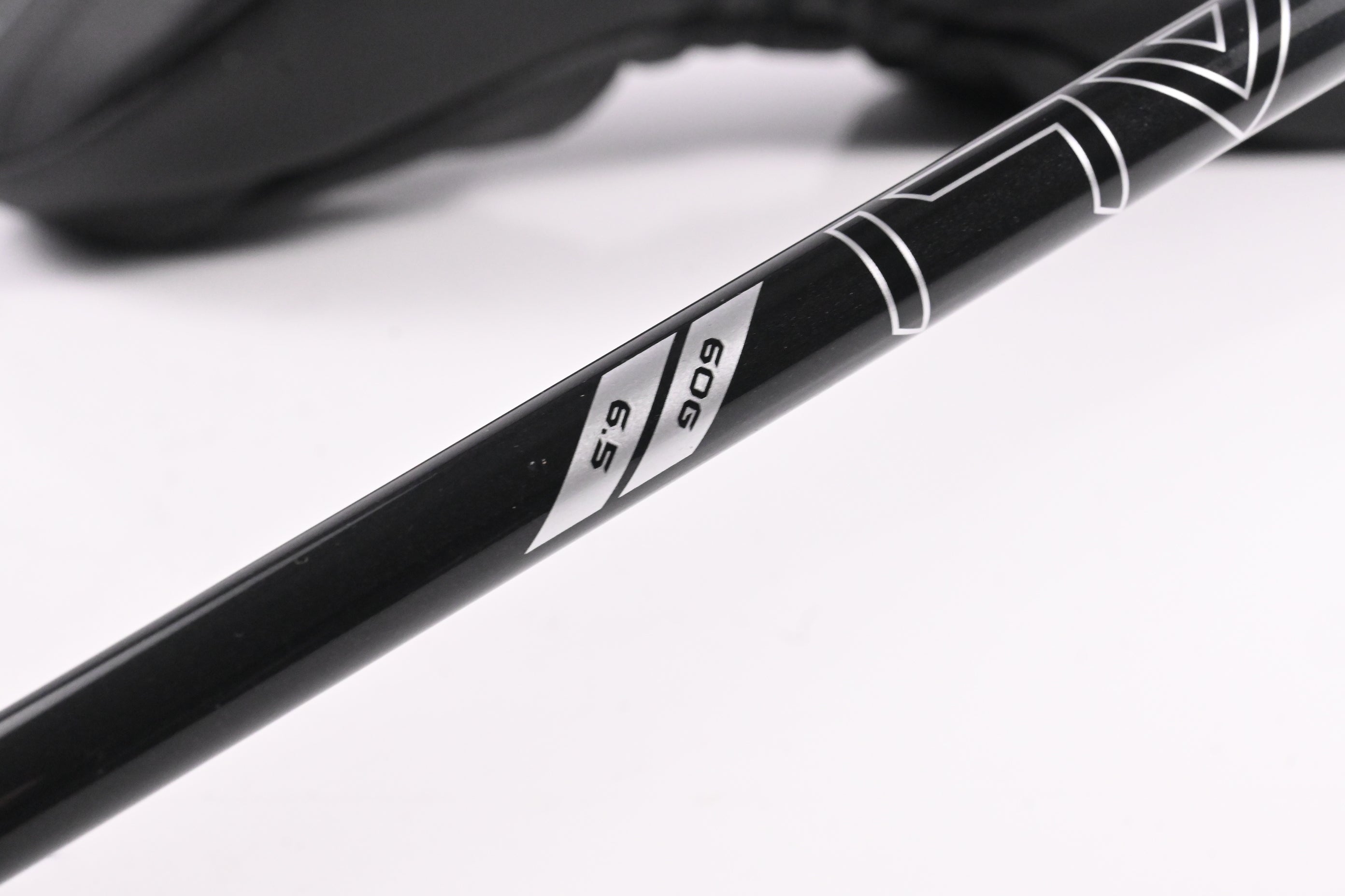 Left Hand Cobra DS-Adapt LS Driver / 9 Degree / X-Flex Denali Black 60 Shaft