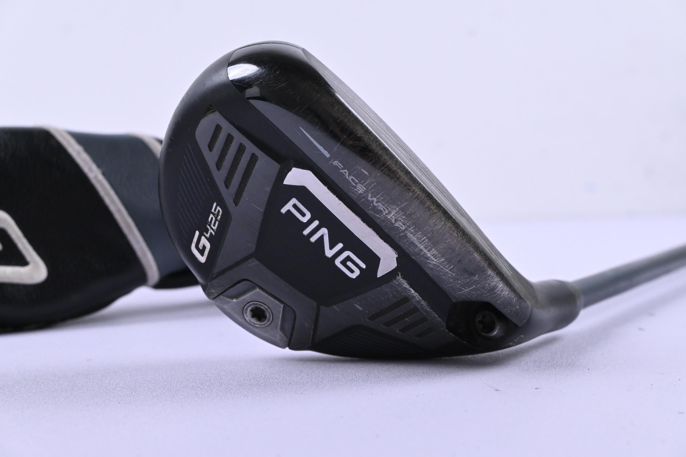 Ping G425 #3 Hybrid / 19 Degree / Stiff Flex Ping Alta CB Slate 70 Shaft