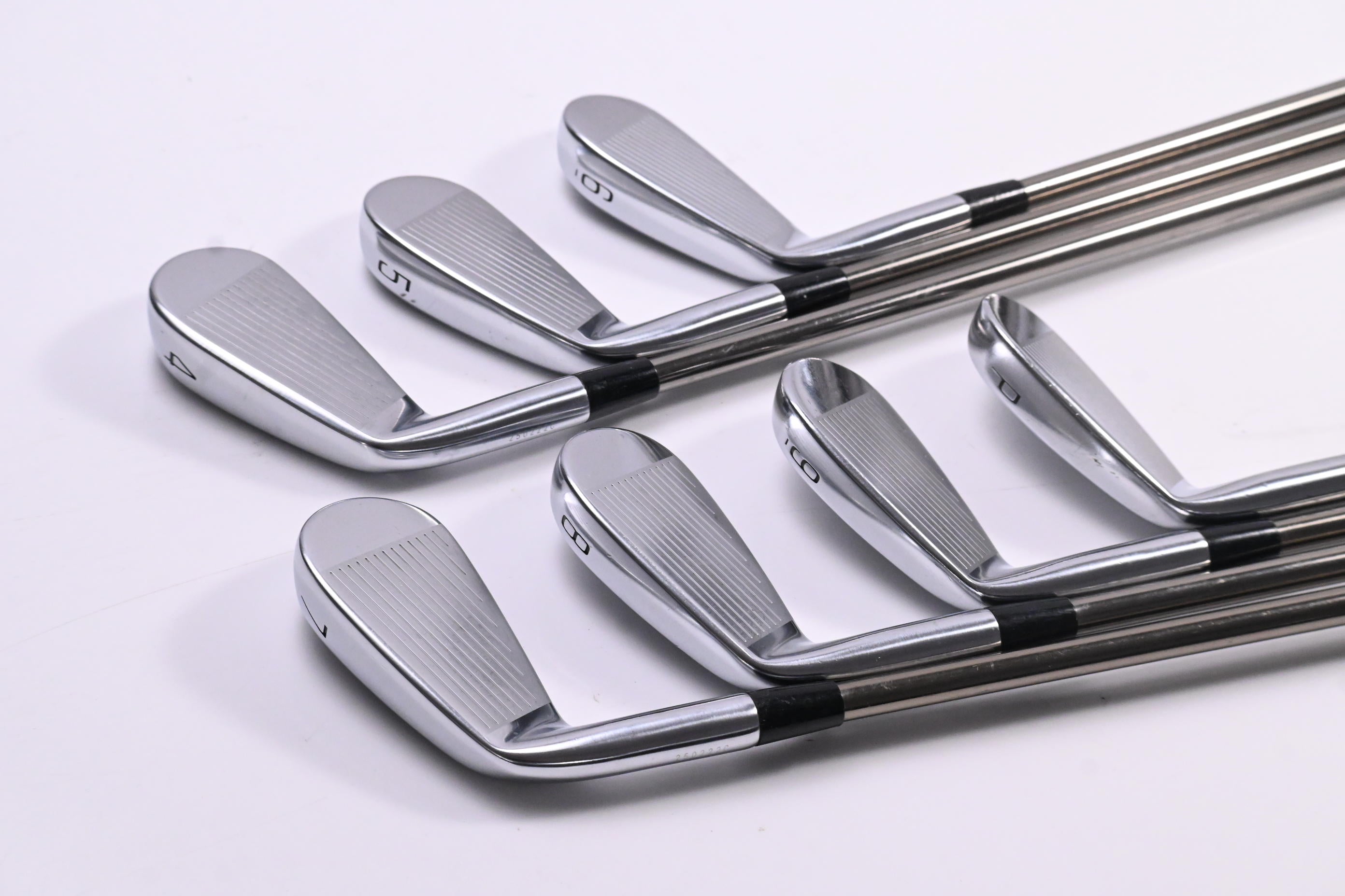 Mizuno Pro 225 Irons / 4-PW / Senior Flex UST Mamiya Recoil ESX 460 Shafts