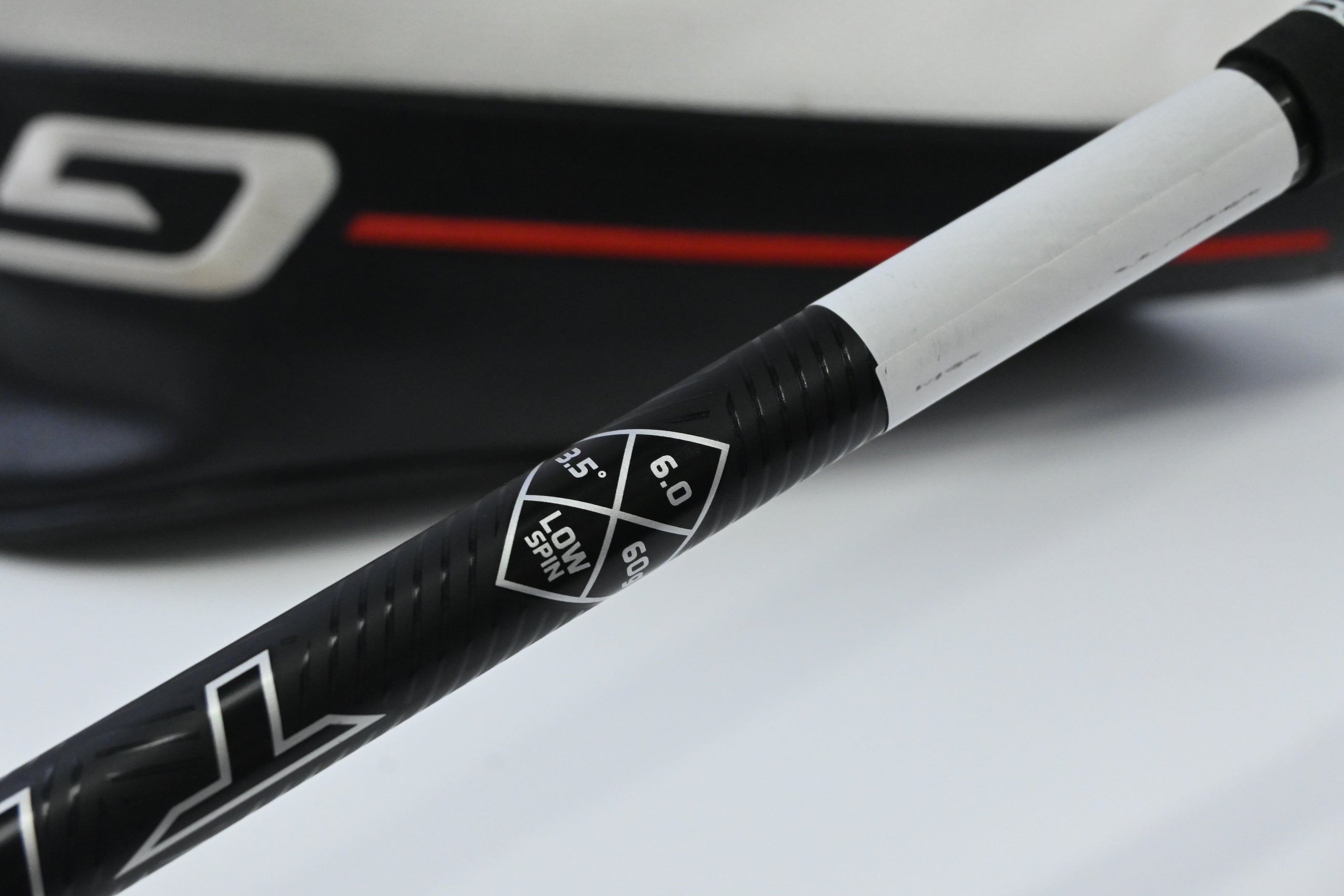 Titleist GT2 Driver / 11 Degree / Stiff Flex Project X Titan Black 60 Shaft