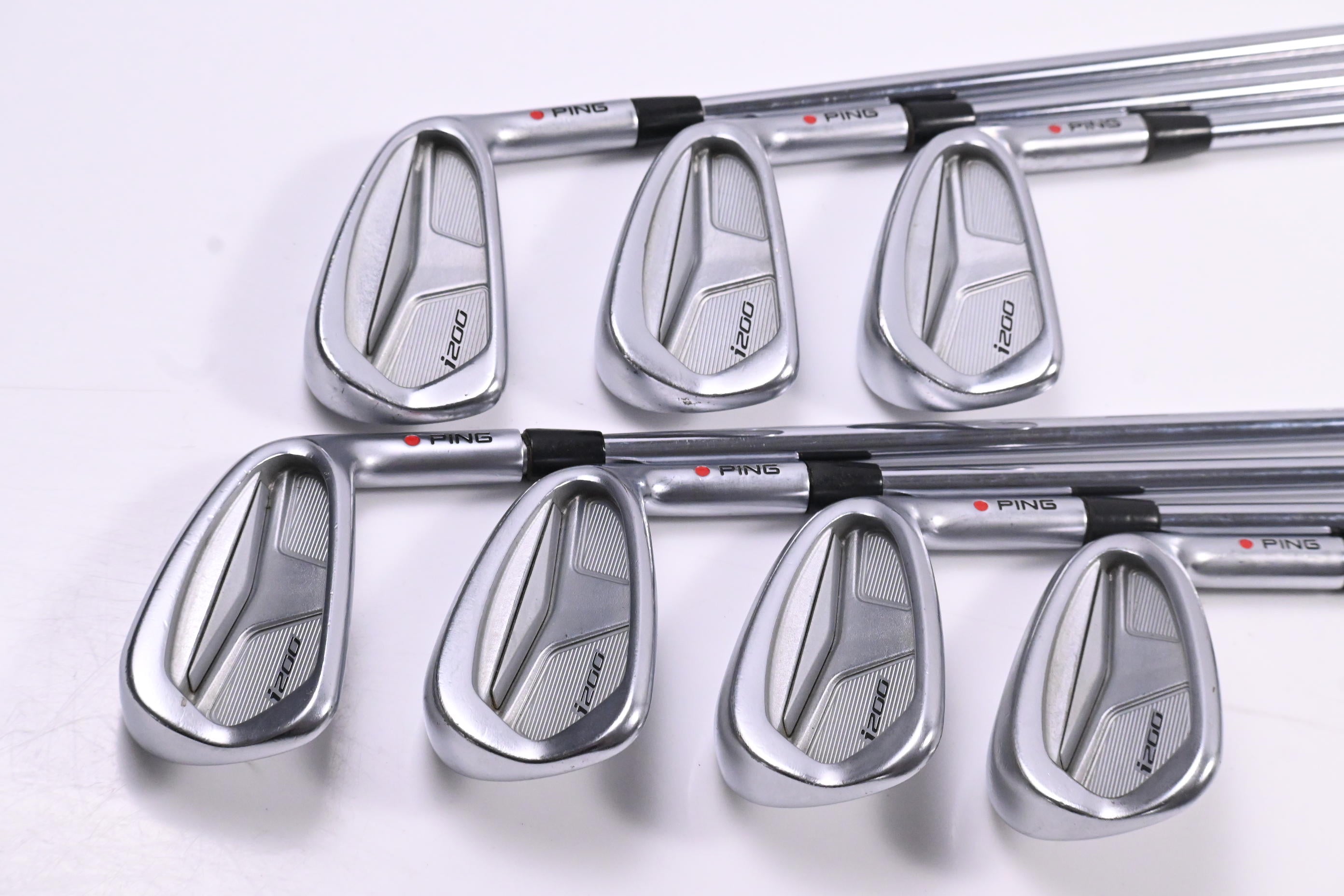 Ping i200 Irons / 4-PW / Red Dot / Regular Flex Ping AWT 2.0 Shafts