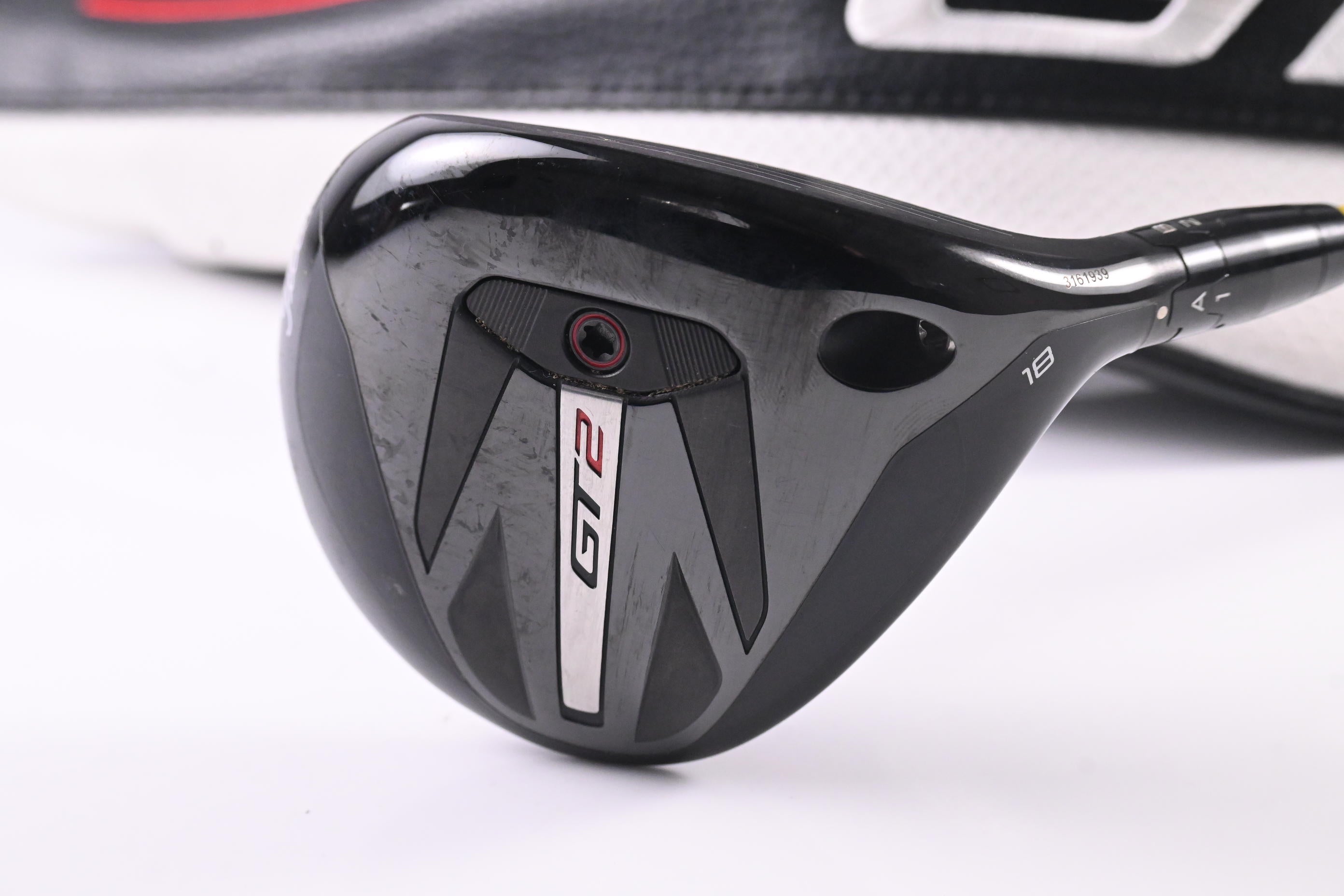 Titleist GT2 #5 Wood / 18 Degree / Regular Flex Project X Denali Red 60 Shaft