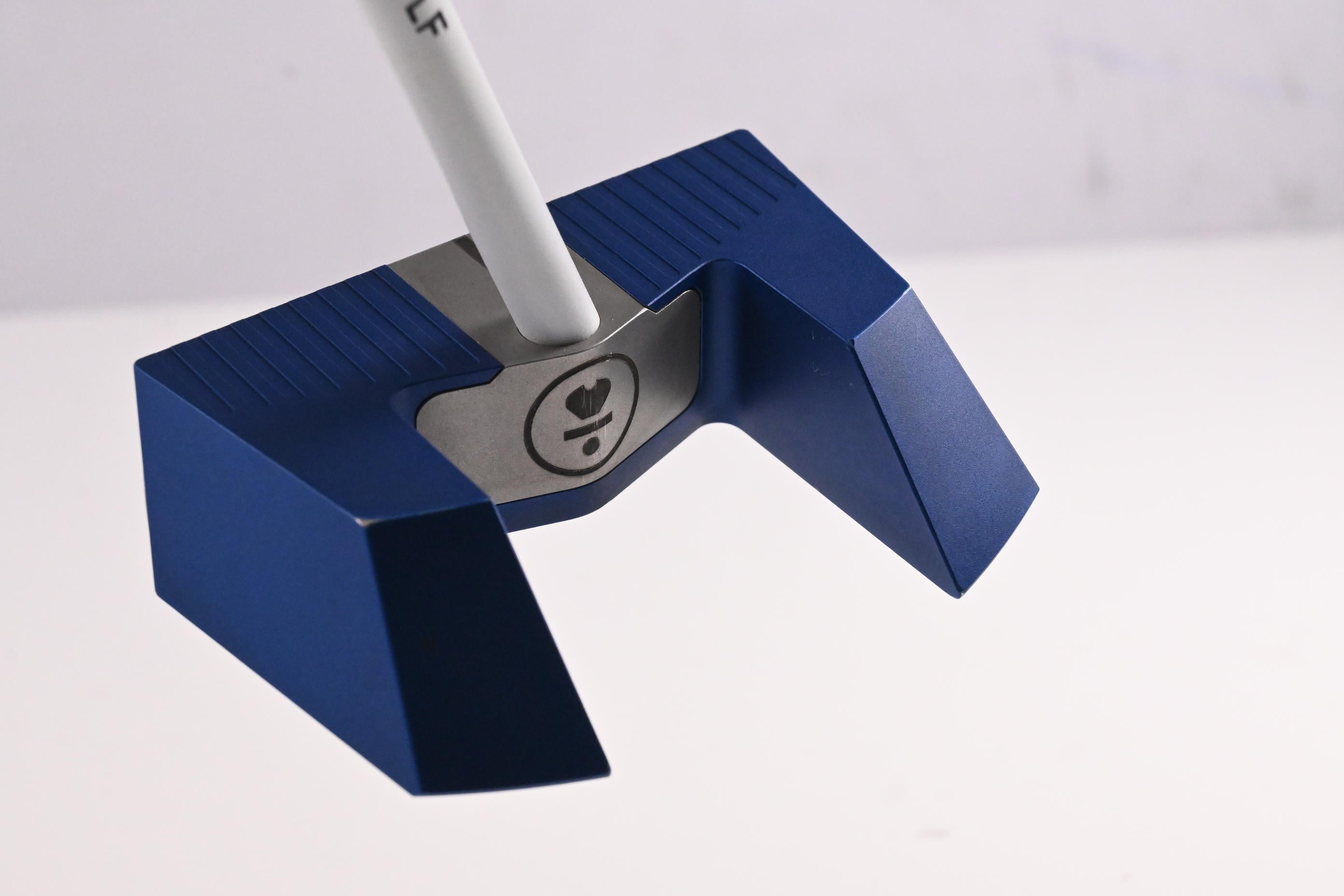 L.A.B. Golf Mezz.1 Putter / 35 Inch / Accra X L.A.B. Golf White