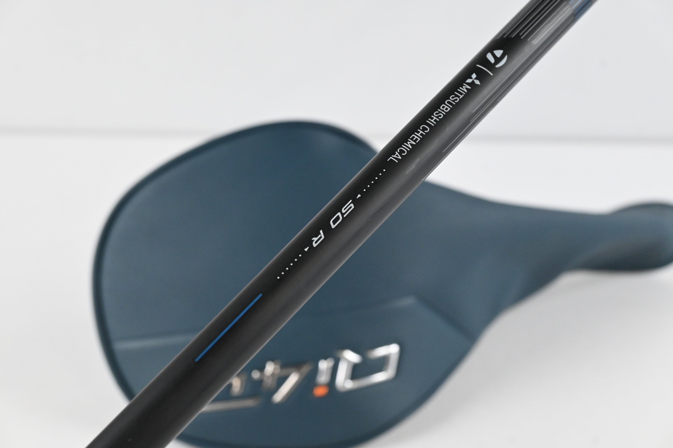 Taylormade Qi4D Max Driver / 10.5 Degree / Regular Flex Reax Blue 50 Shaft