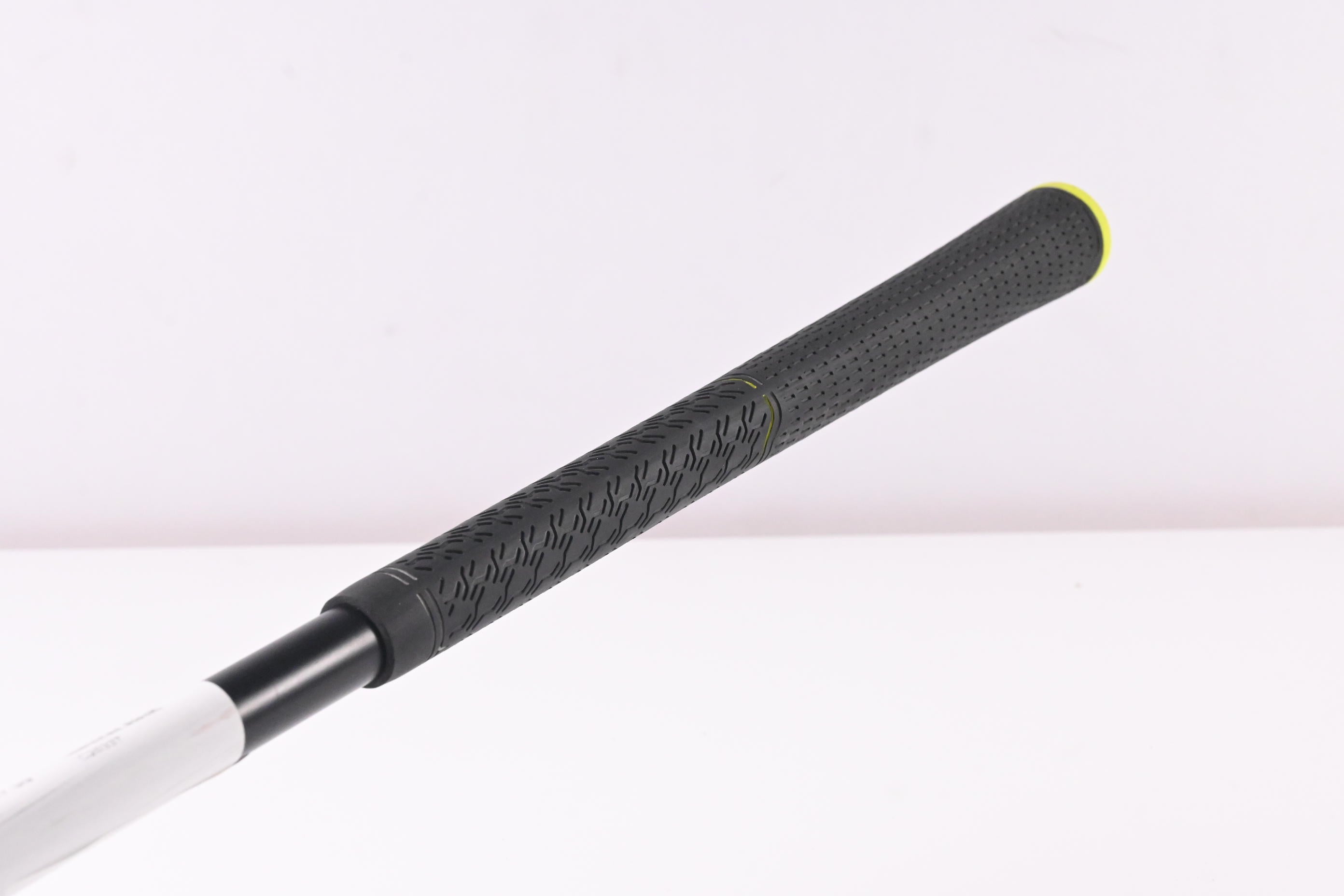 Left Hand Taylormade Stealth Plus Driver / 9 Degree / X-Flex HZRDUS Black 75