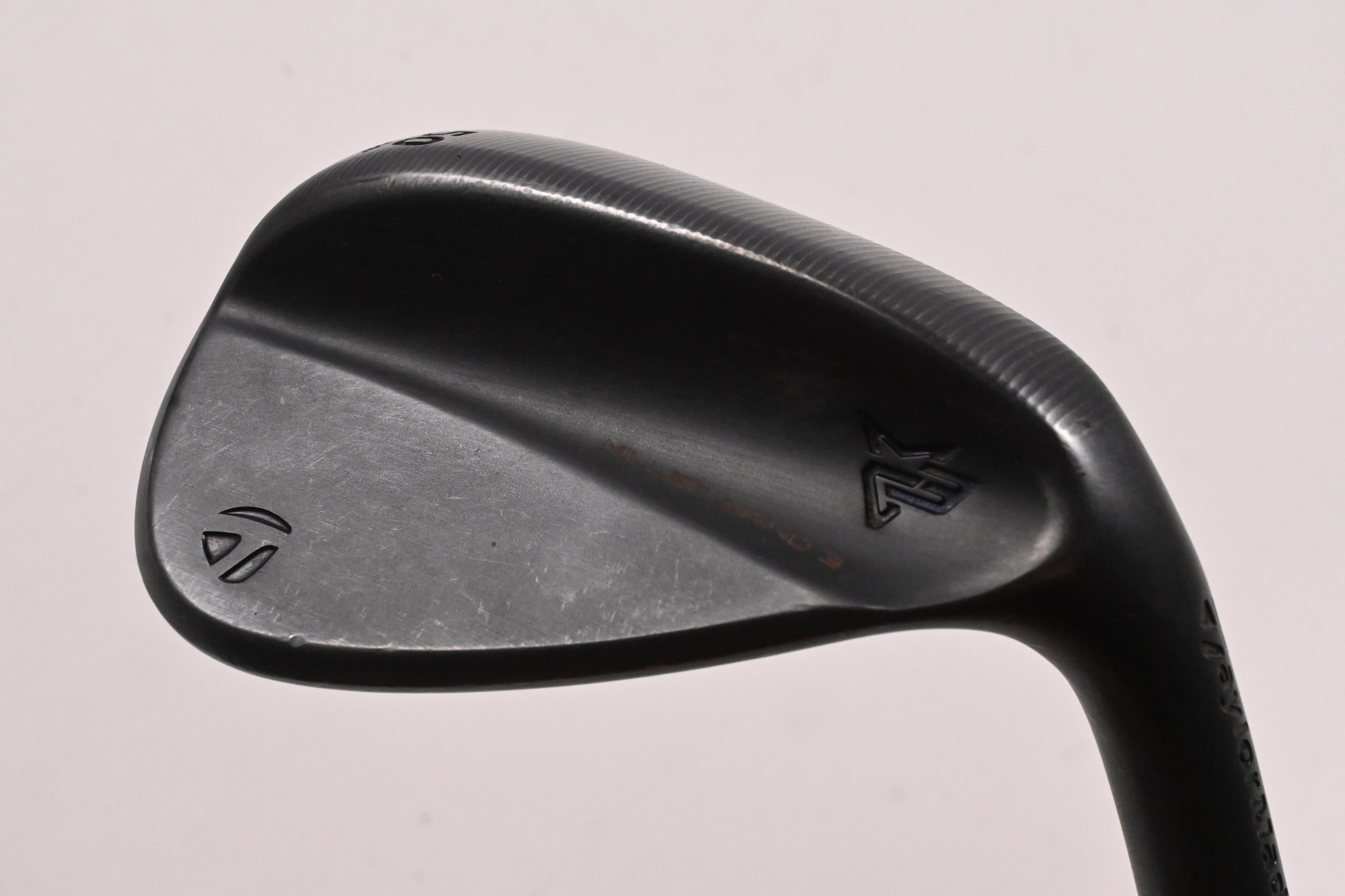 Taylormade Milled Grind 3 Black Gap Wedge / 50 Degree / Stiff Flex Dynamic Gold S200
