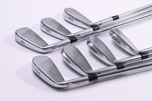 Ping i200 Irons / 4-PW / Red Dot / Regular Flex Ping AWT 2.0 Shafts