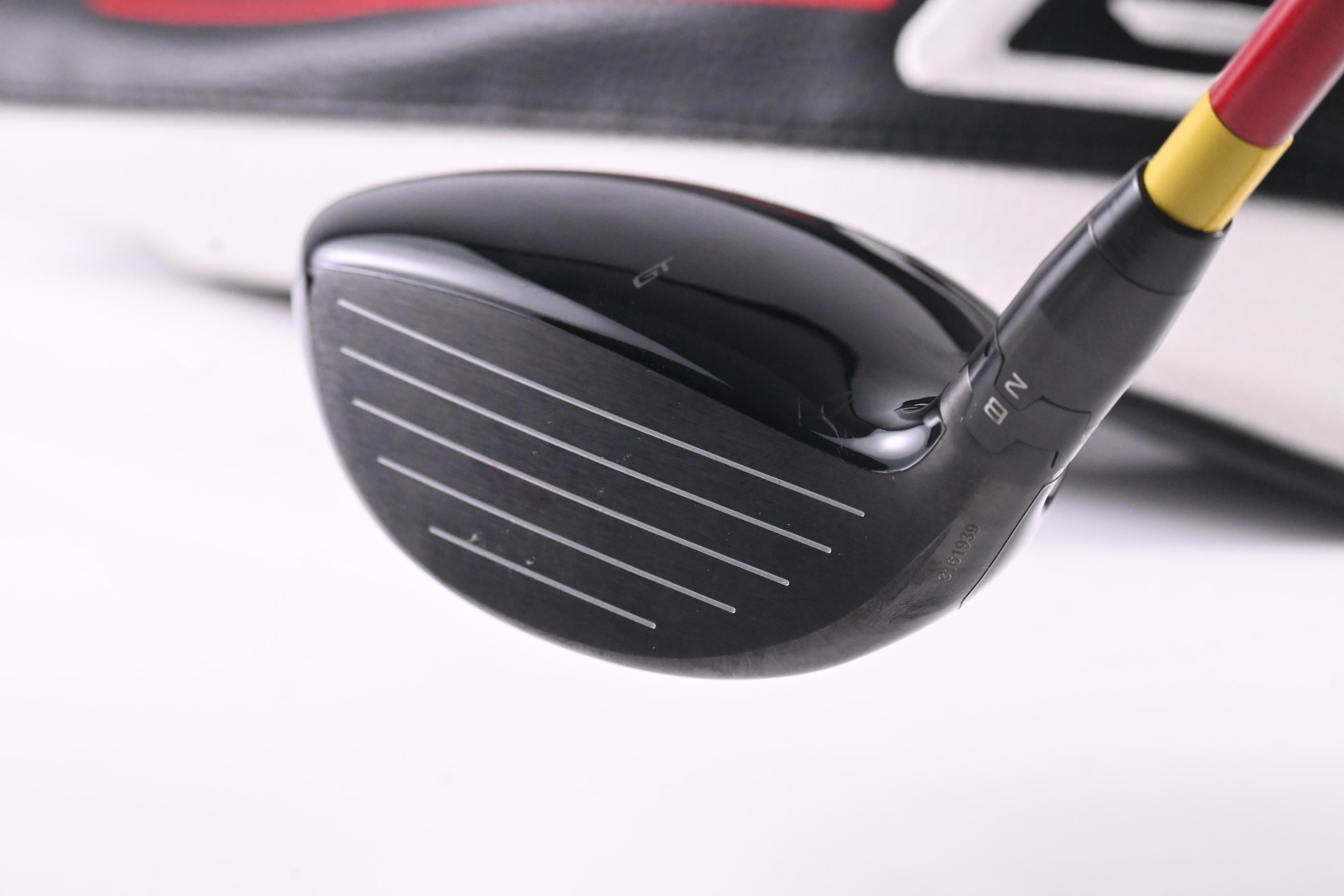Titleist GT2 #5 Wood / 18 Degree / Regular Flex Project X Denali Red 60 Shaft